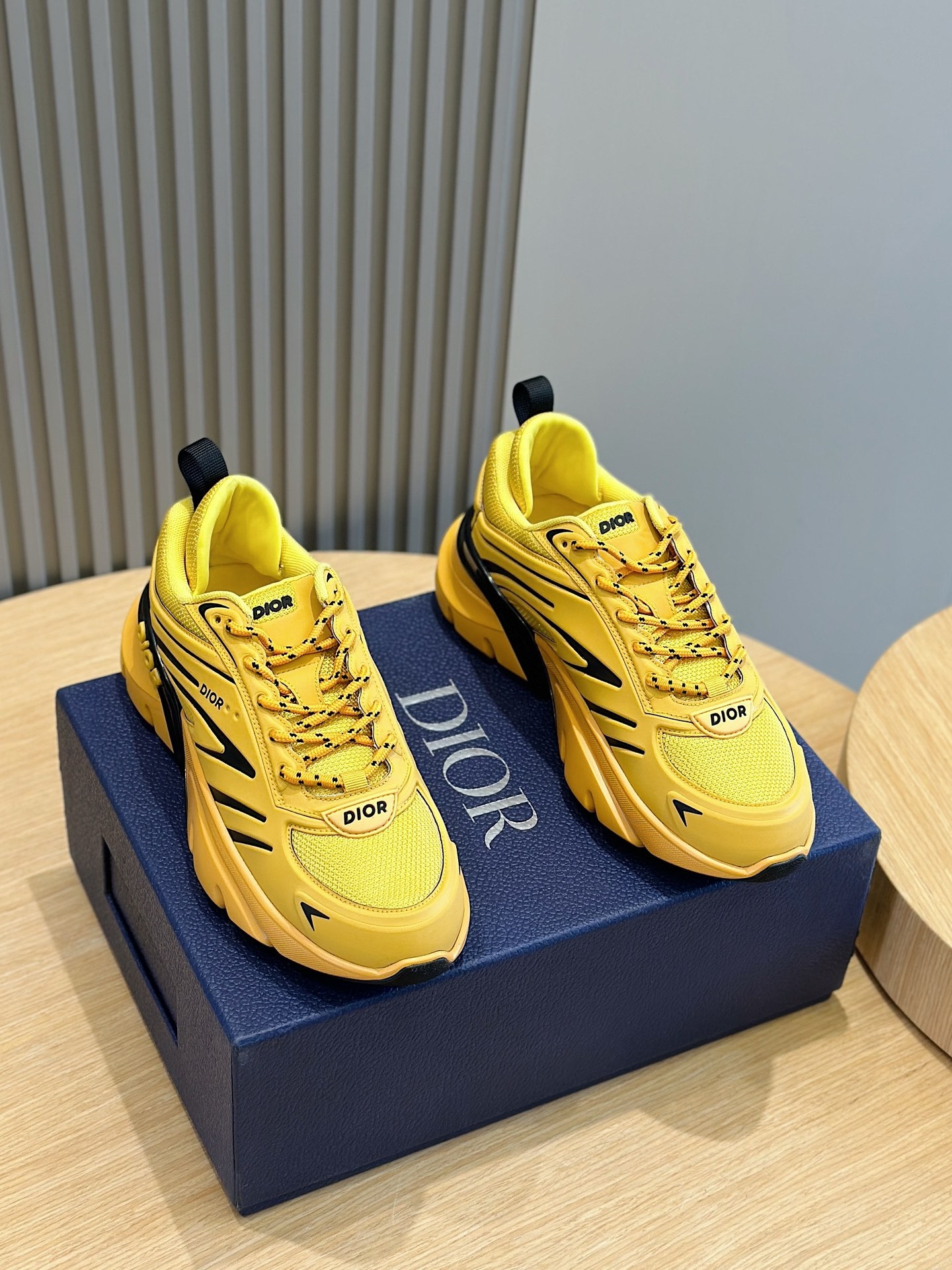 [DIOR] 디올 B44 블레이드 스니커즈 남성용