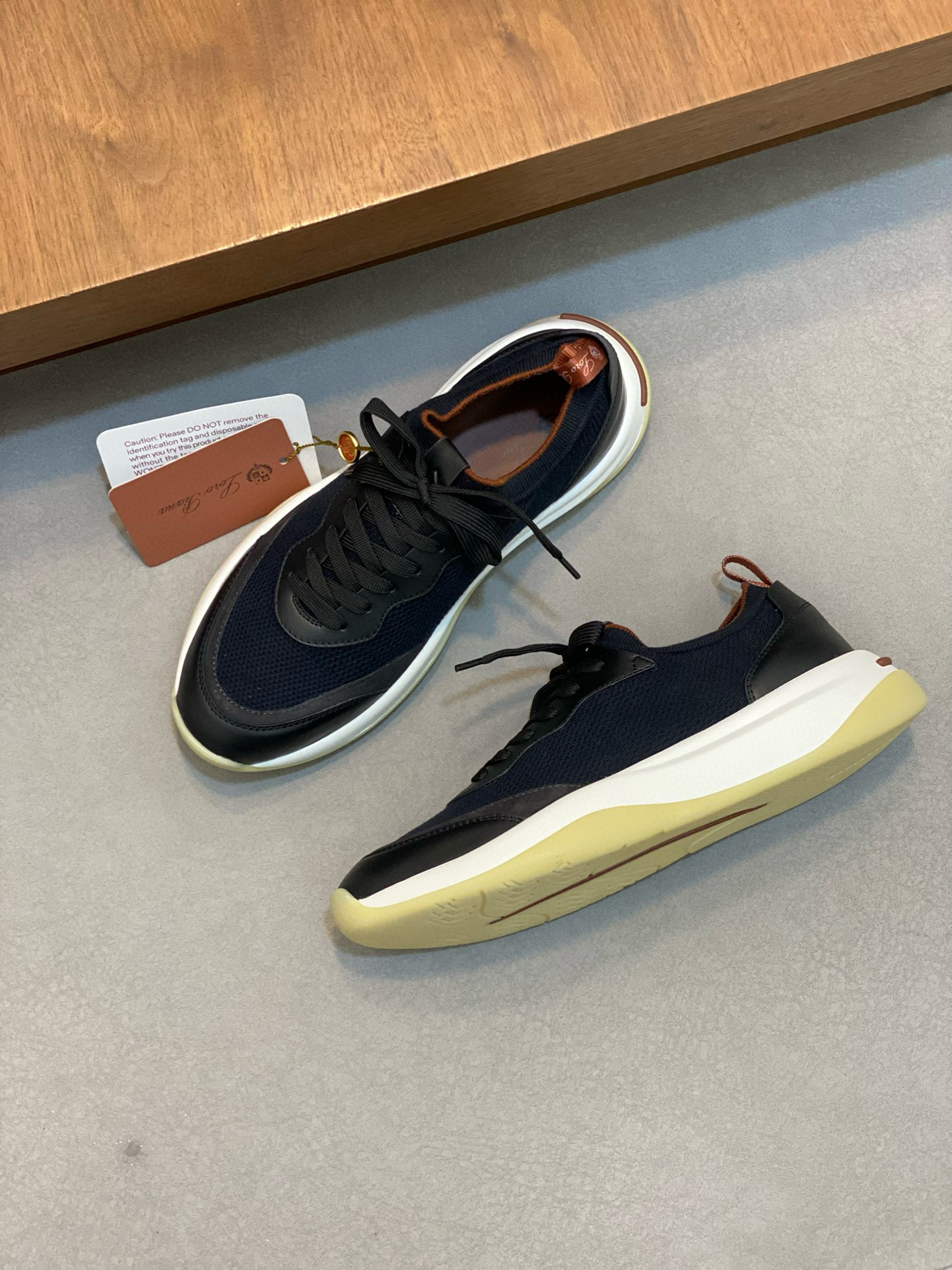 [Loro Piana] 로로피아나 워크 위시 스니커즈 남성용