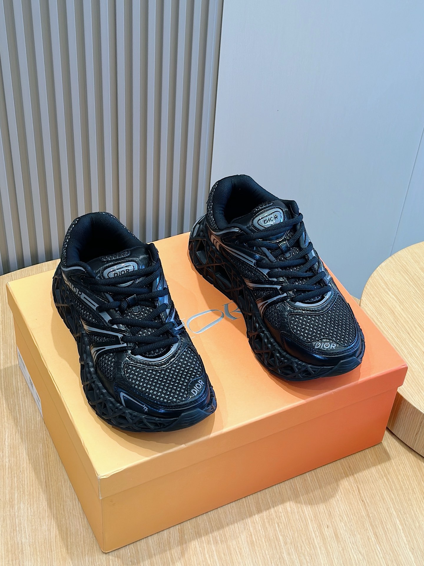 [DIOR] 디올 B35 NXT 스니커즈 남성용