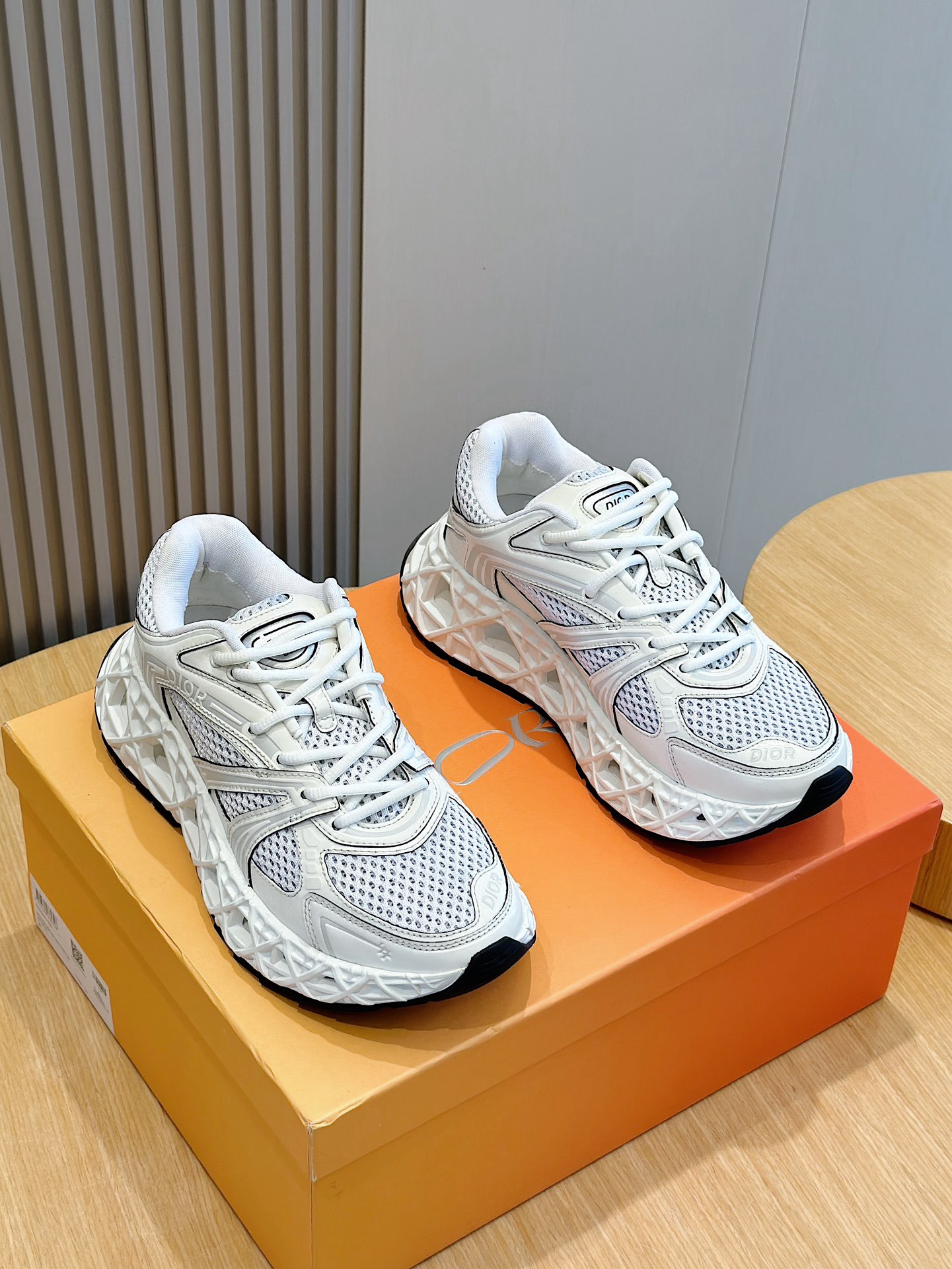 [DIOR] 디올 B35 NXT 스니커즈 남성용