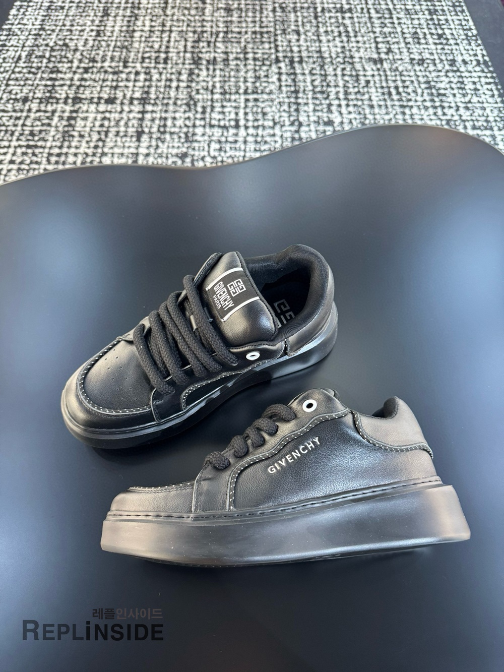 [GIVENCHY] 지방시 스니커즈 남성용