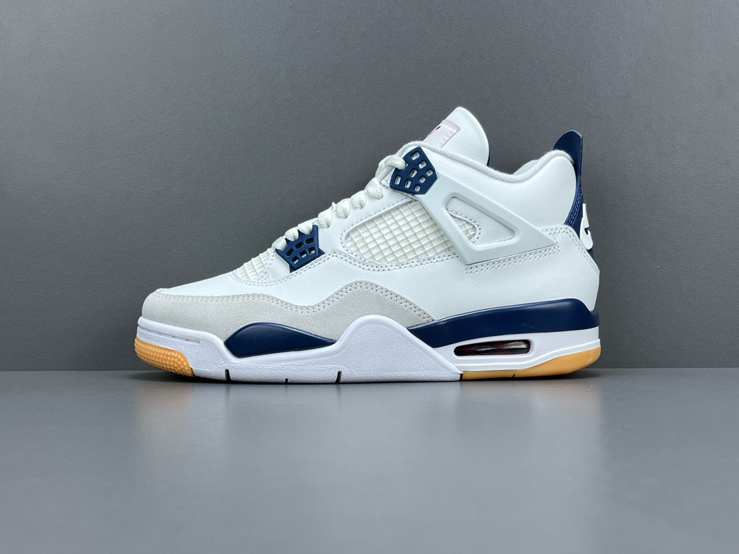 [AIR JORDAN] 에어조던4 X 나이키 SB 서밋 화이트 네이비 DR5415-100 남녀공용