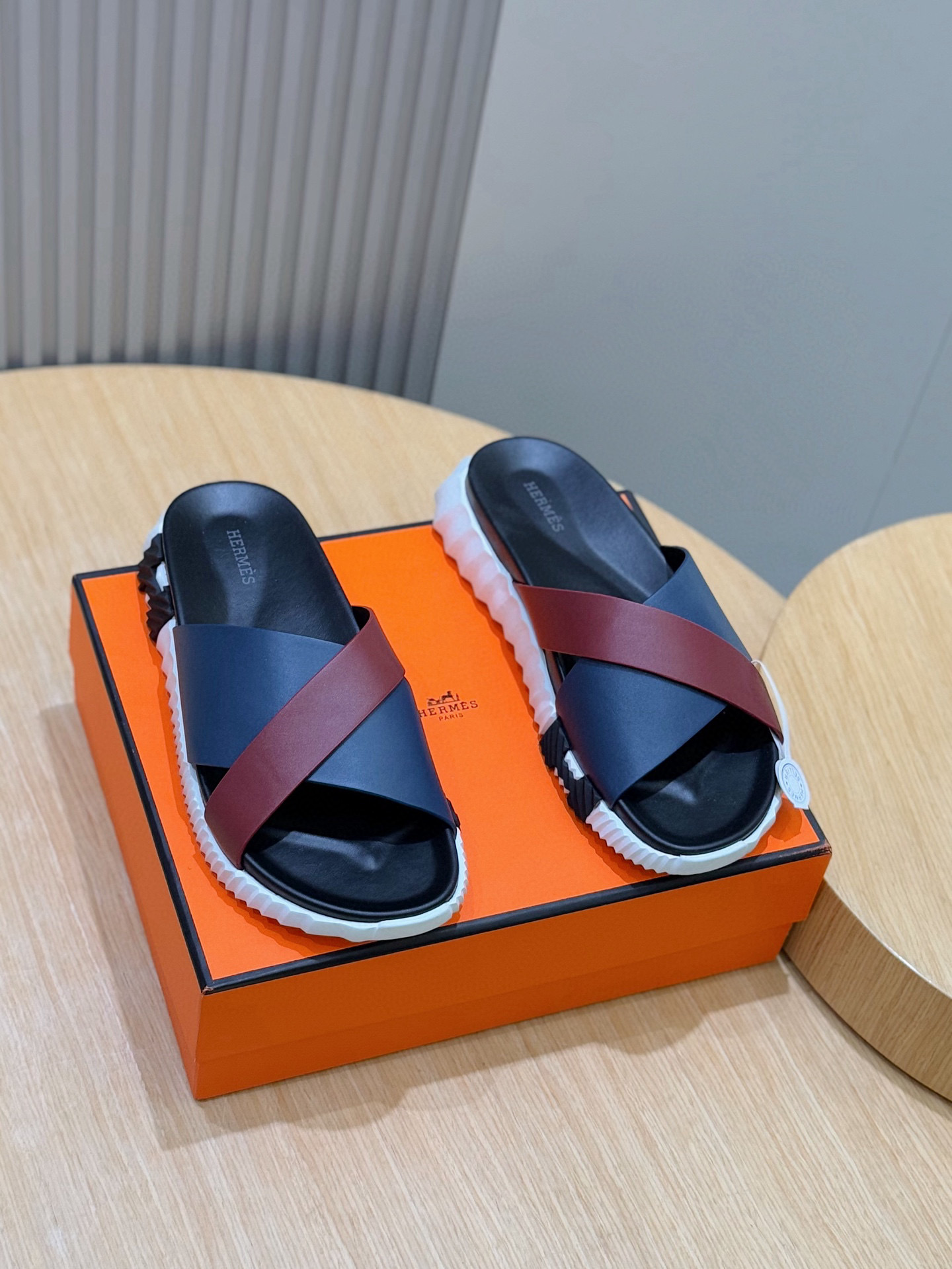 [HERMES] 에르메스 인프라 Infra 샌들 남성용