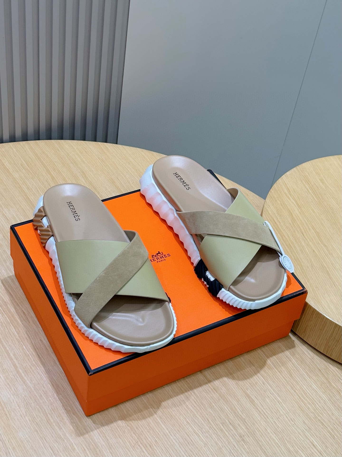 [HERMES] 에르메스 인프라 Infra 샌들 남성용