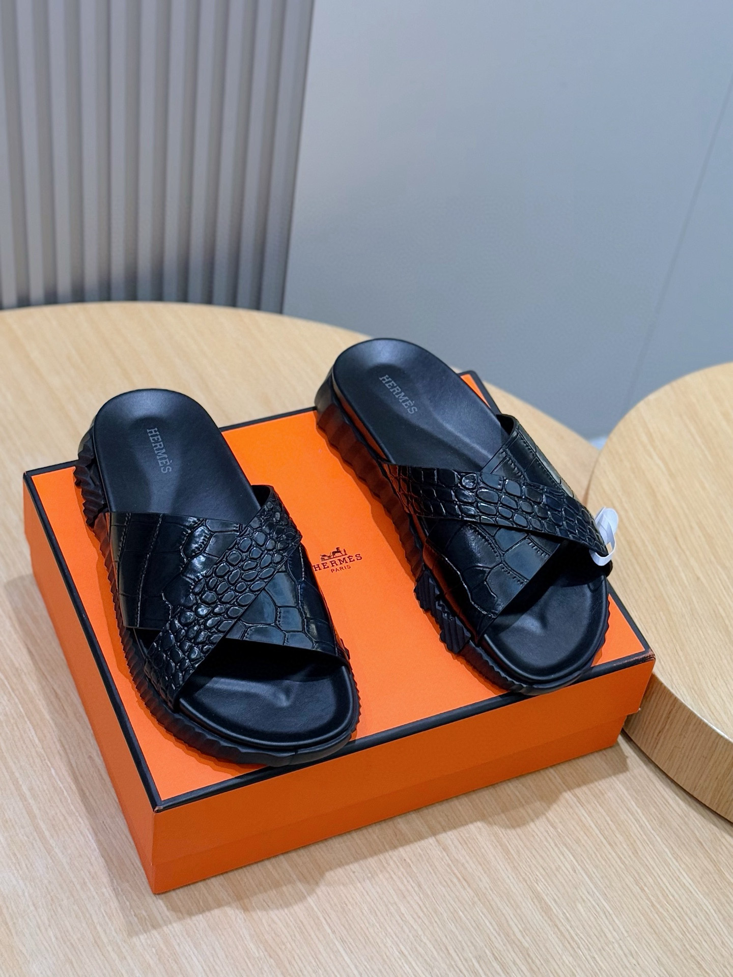 [HERMES] 에르메스 인프라 Infra 샌들 남성용