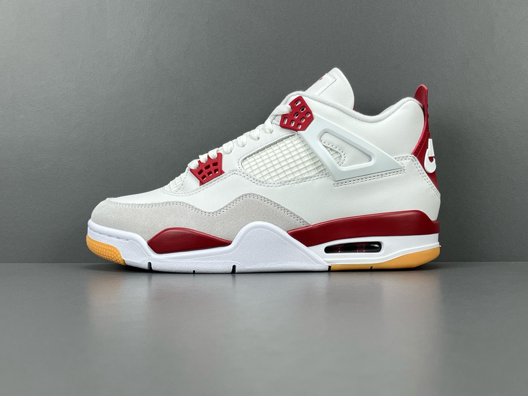 [AIR JORDAN] 에어조던4 X 나이키 SB 바시티 레드 DR5415-106 남성용 (S2공장)