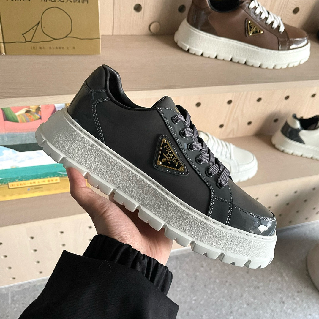 [PRADA] 프라다 스니커즈 남성용