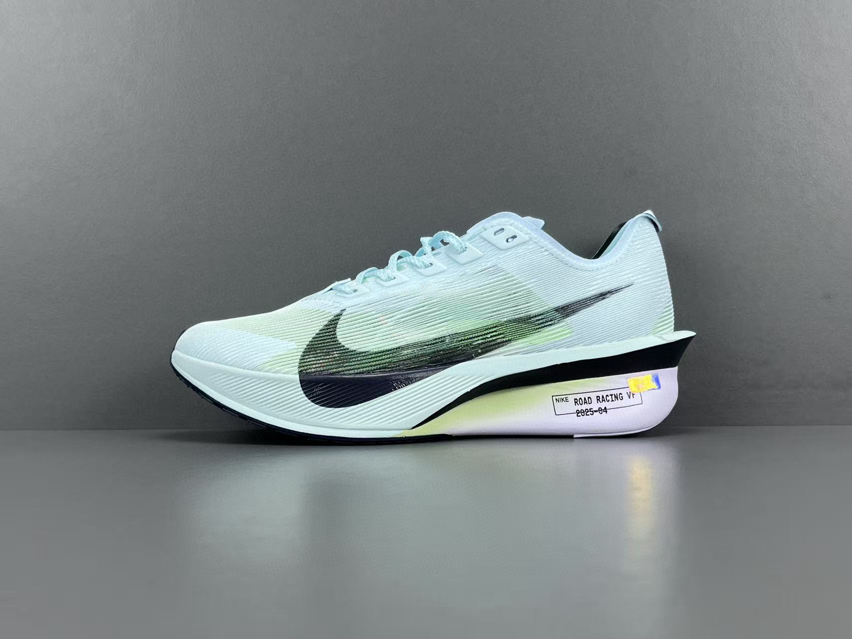 [NIKE] 나이키 베이퍼플라이4 글레이셔 블루 틴트 HF6412-400 남성용