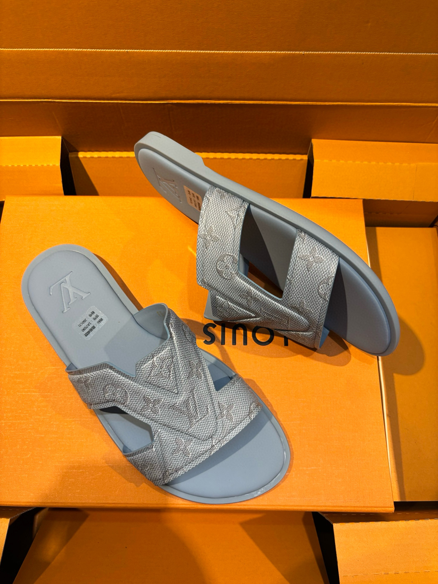 [LOUIS VUITTON] 루이비통 오아시스 샌들 남성용