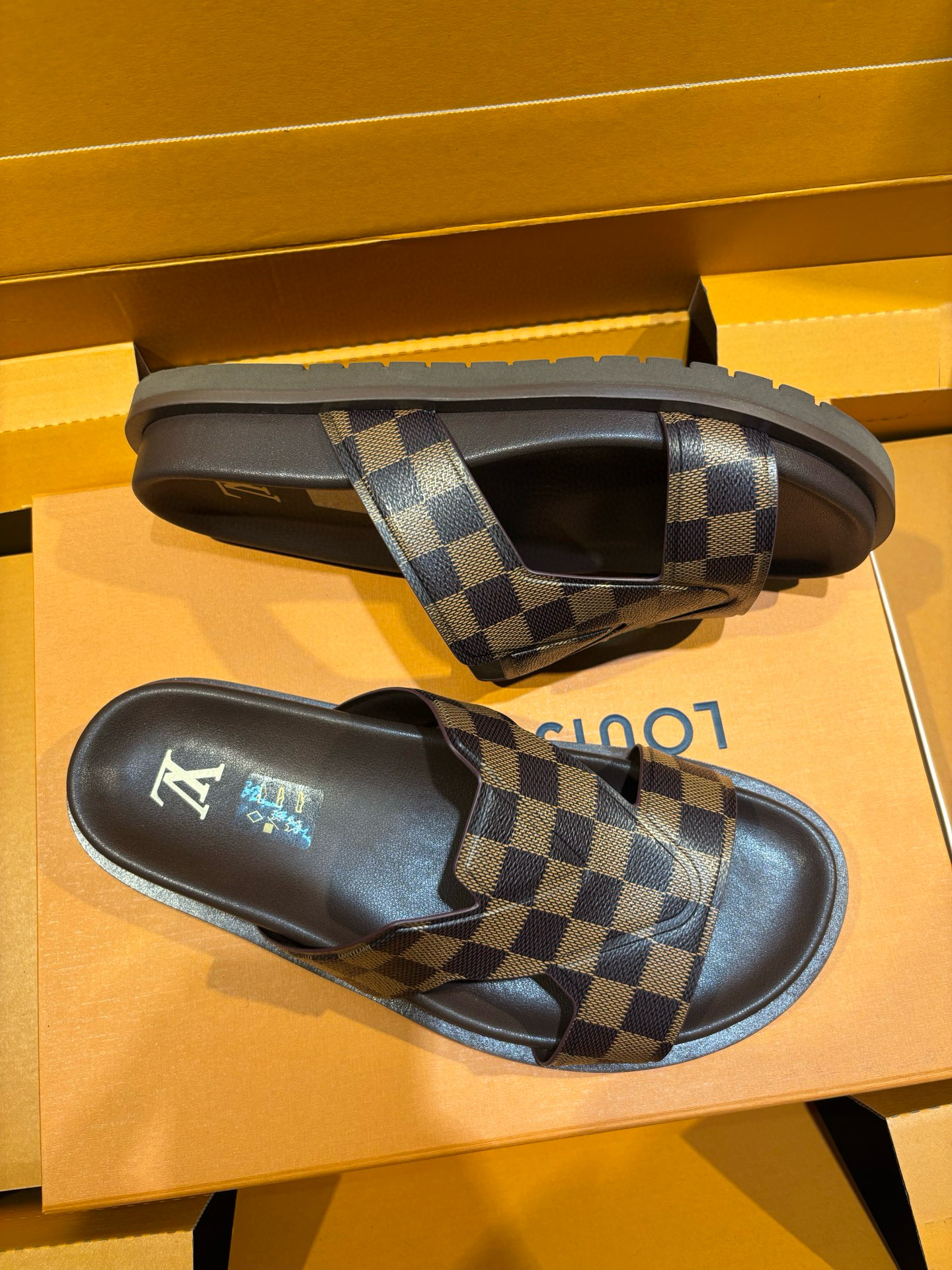 [LOUIS VUITTON] 루이비통 포르토피노 뮬 슬리퍼 남성용