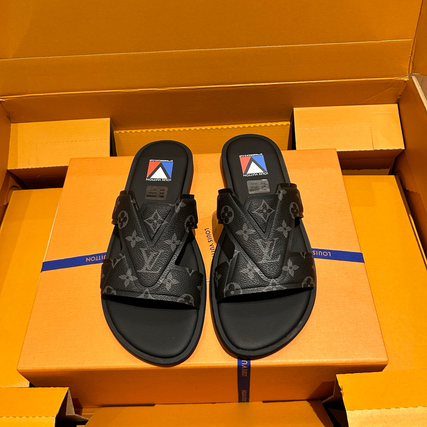 [LOUIS VUITTON] 루이비통 오아시스 샌들 남성용