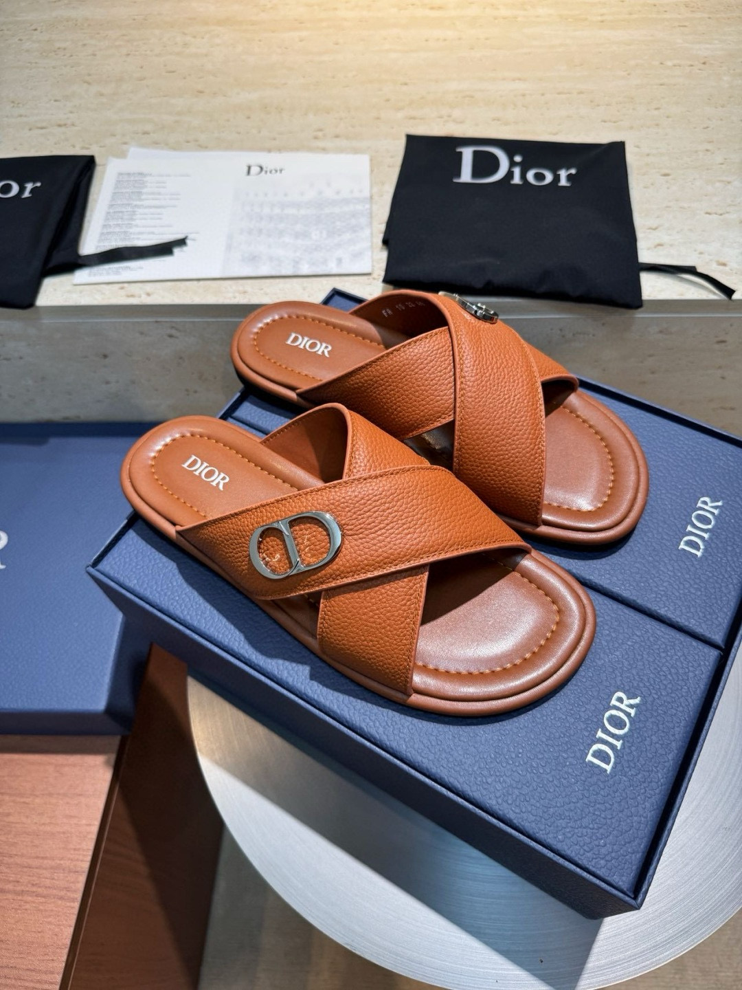 [DIOR] 디올 알리아스 샌들 남성용