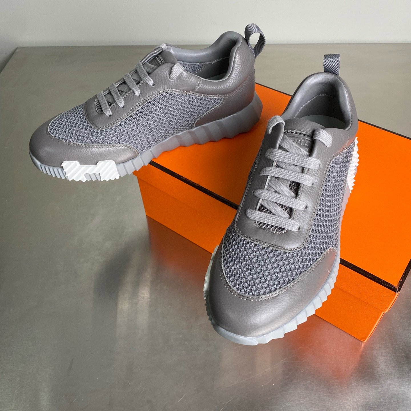 [HERMES] 에르메스 바운싱 스니커즈 남녀공용