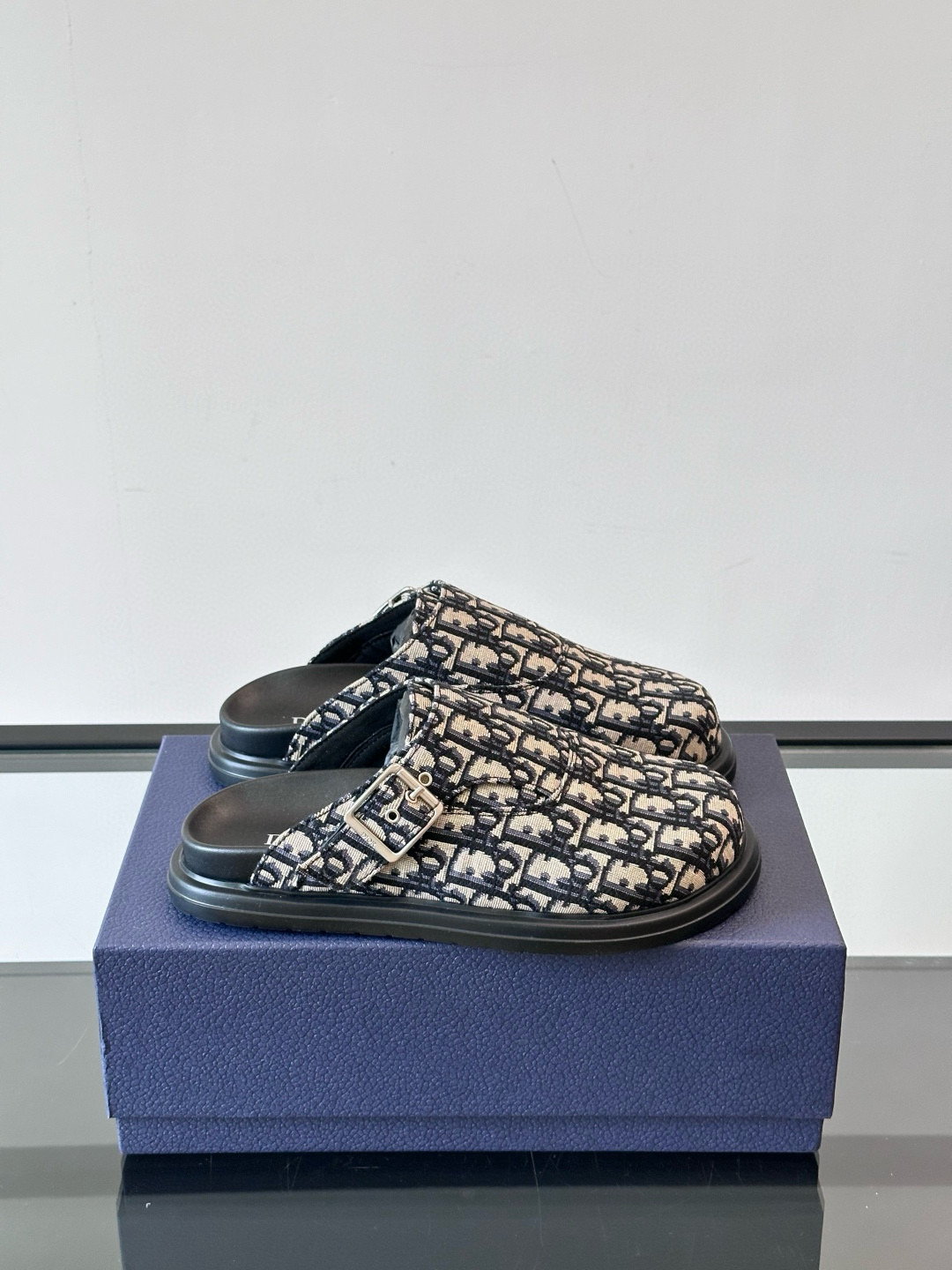 [DIOR] 디올 아쿠아 클로그 슬리퍼 남성용