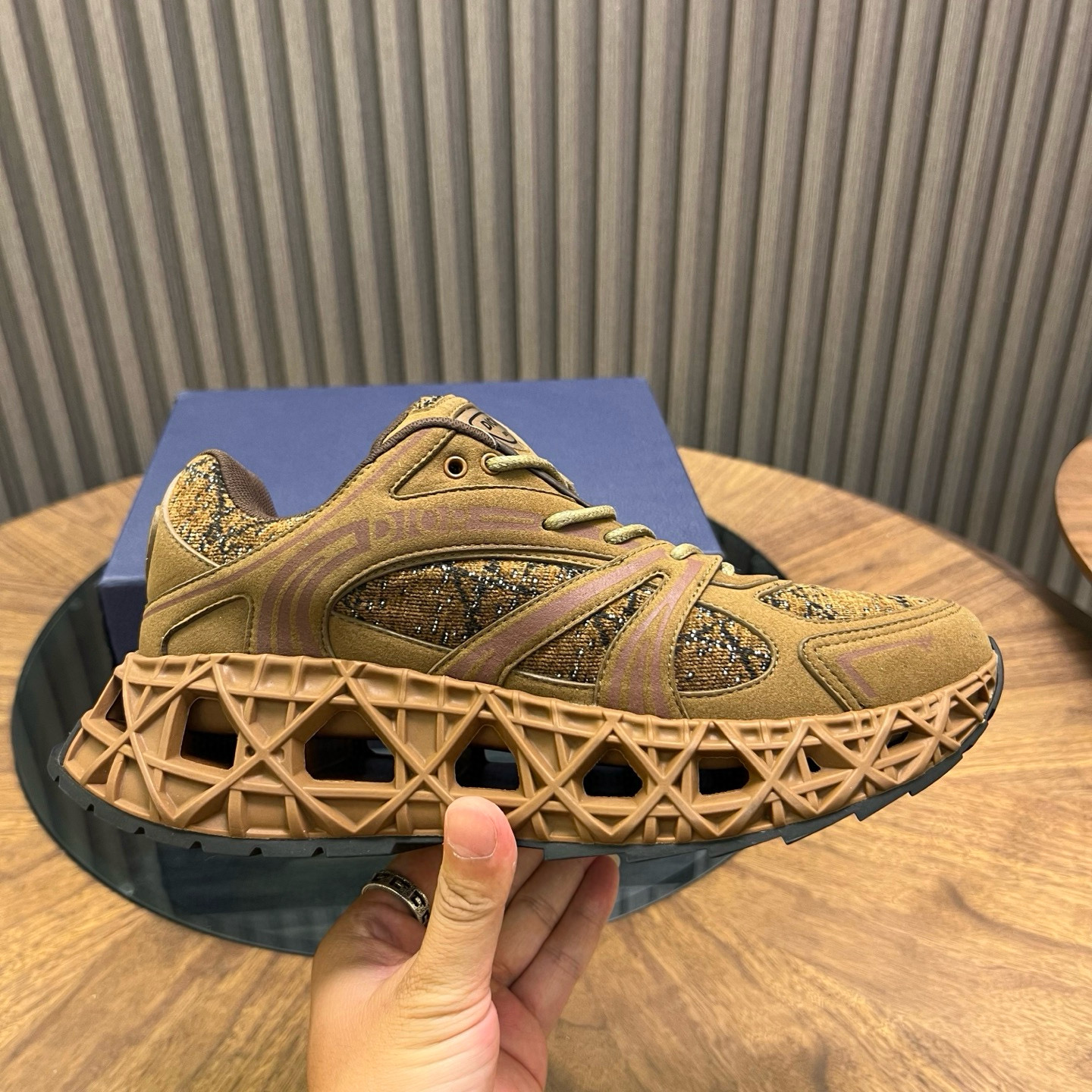 [DIOR] 디올 B35 NXT 스니커즈 남성용