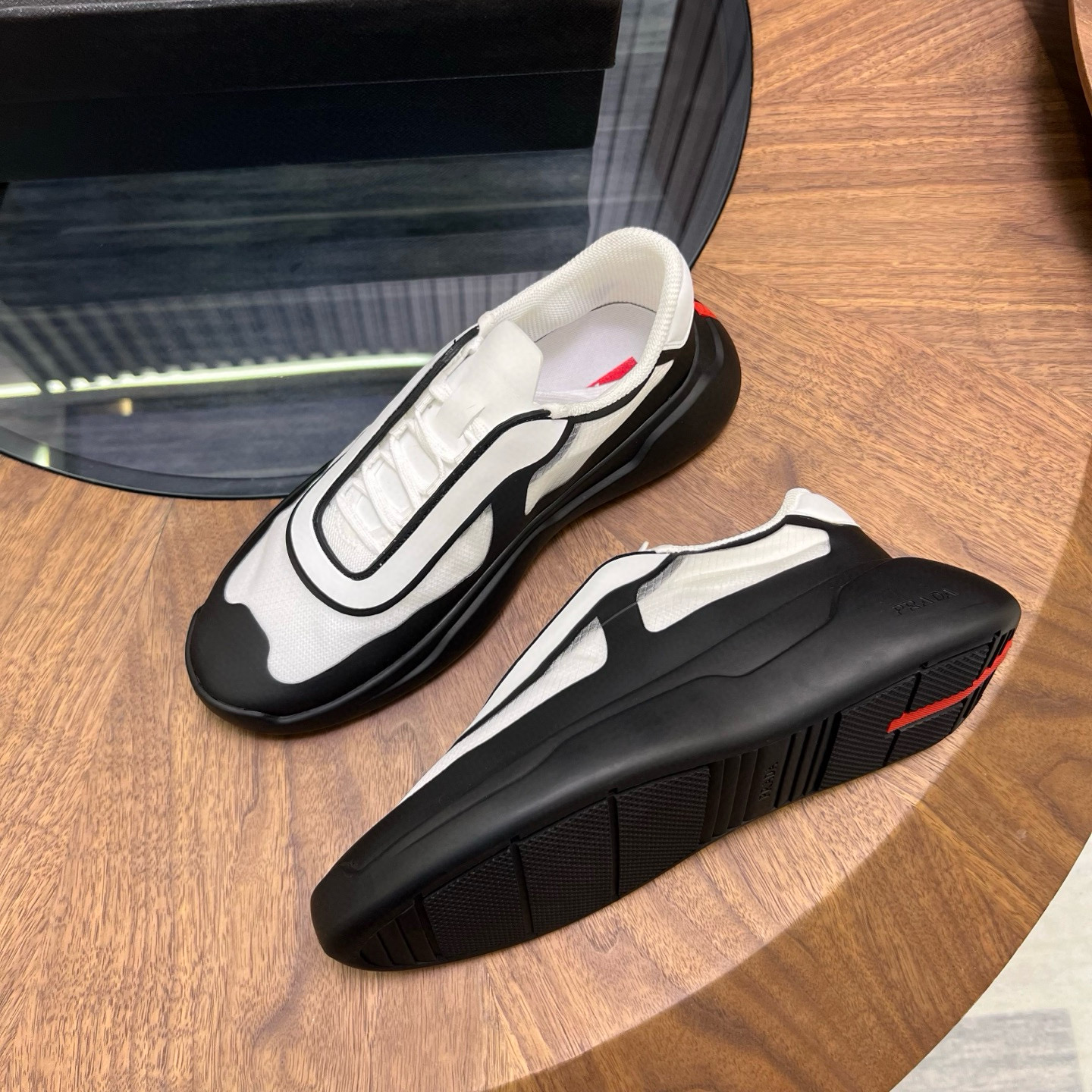 [PRADA] 프라다 아메리카 컵 바이크 스니커즈 남성용