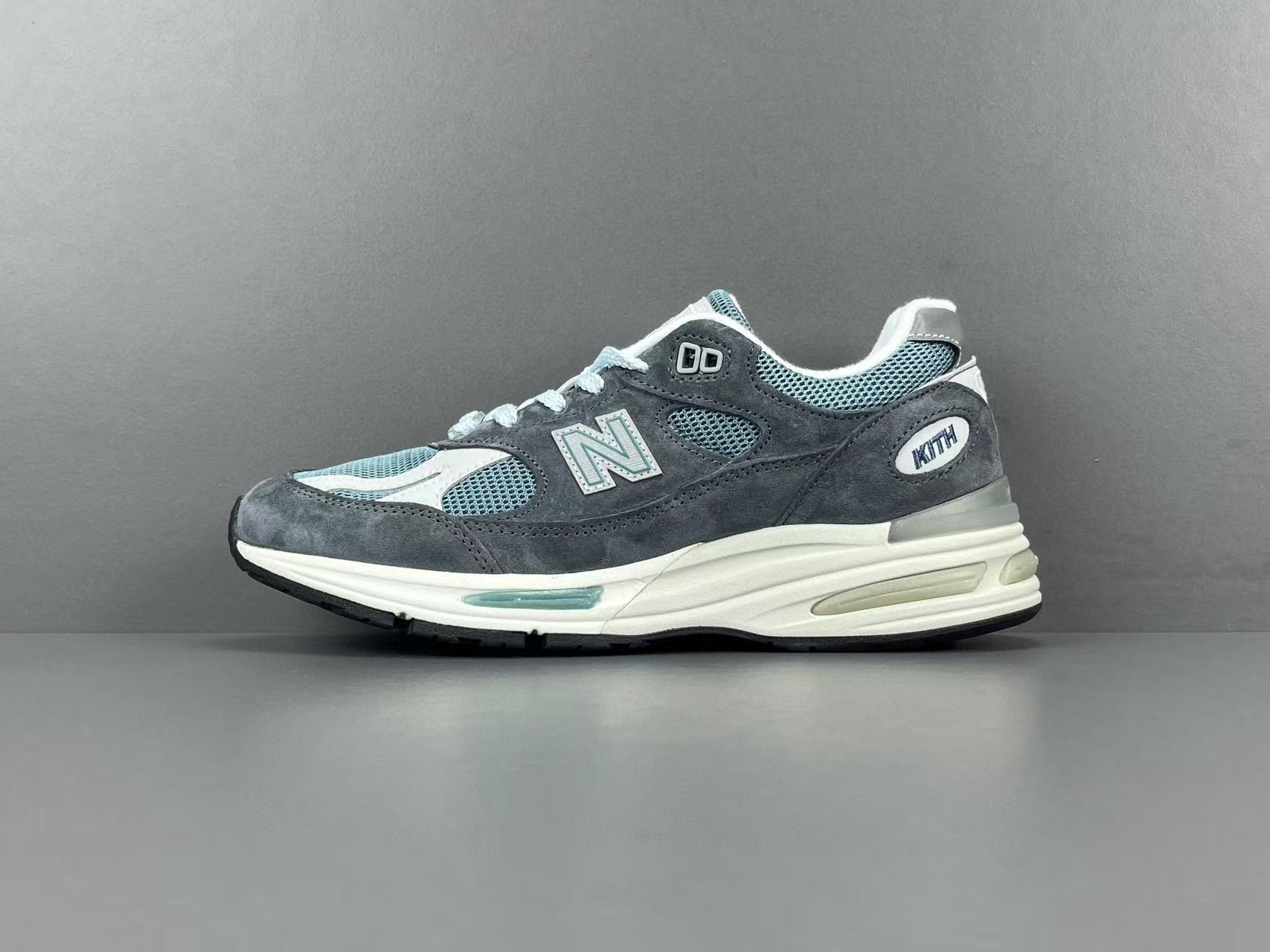 [New Balance] 키스 x 뉴발란스 991v2 아스팔트 오이스터 머쉬룸 U991KH2 남녀공용