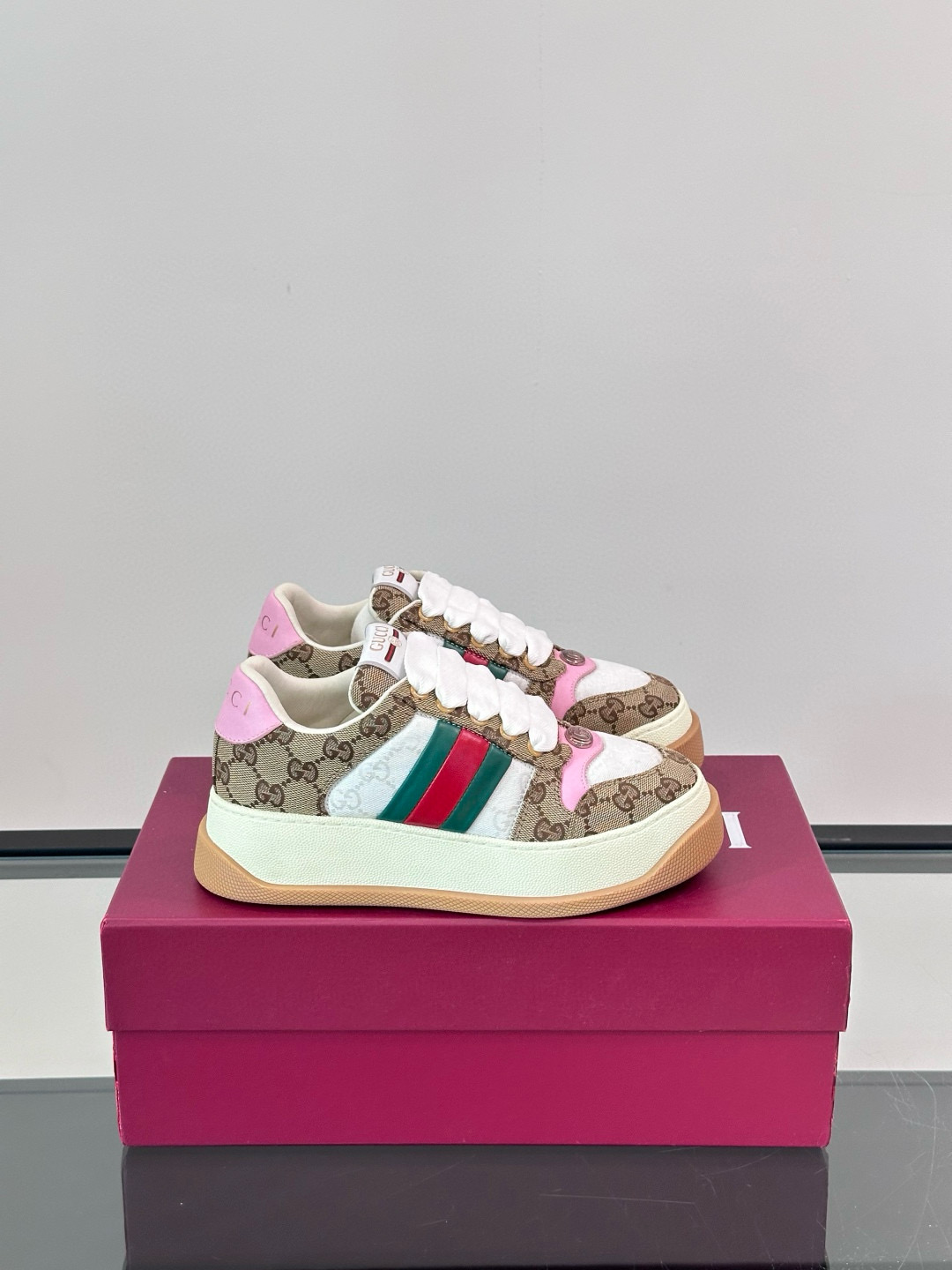 [GUCCI] 구찌 더블 스크리너 스니커즈 남녀공용