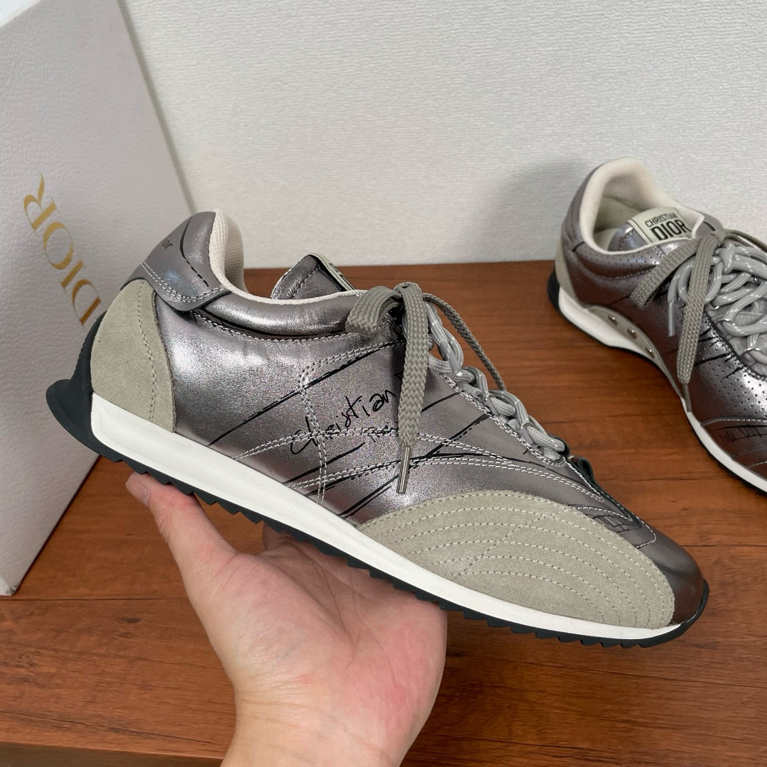 [DIOR] 디올 디스케치 스니커즈 남성용