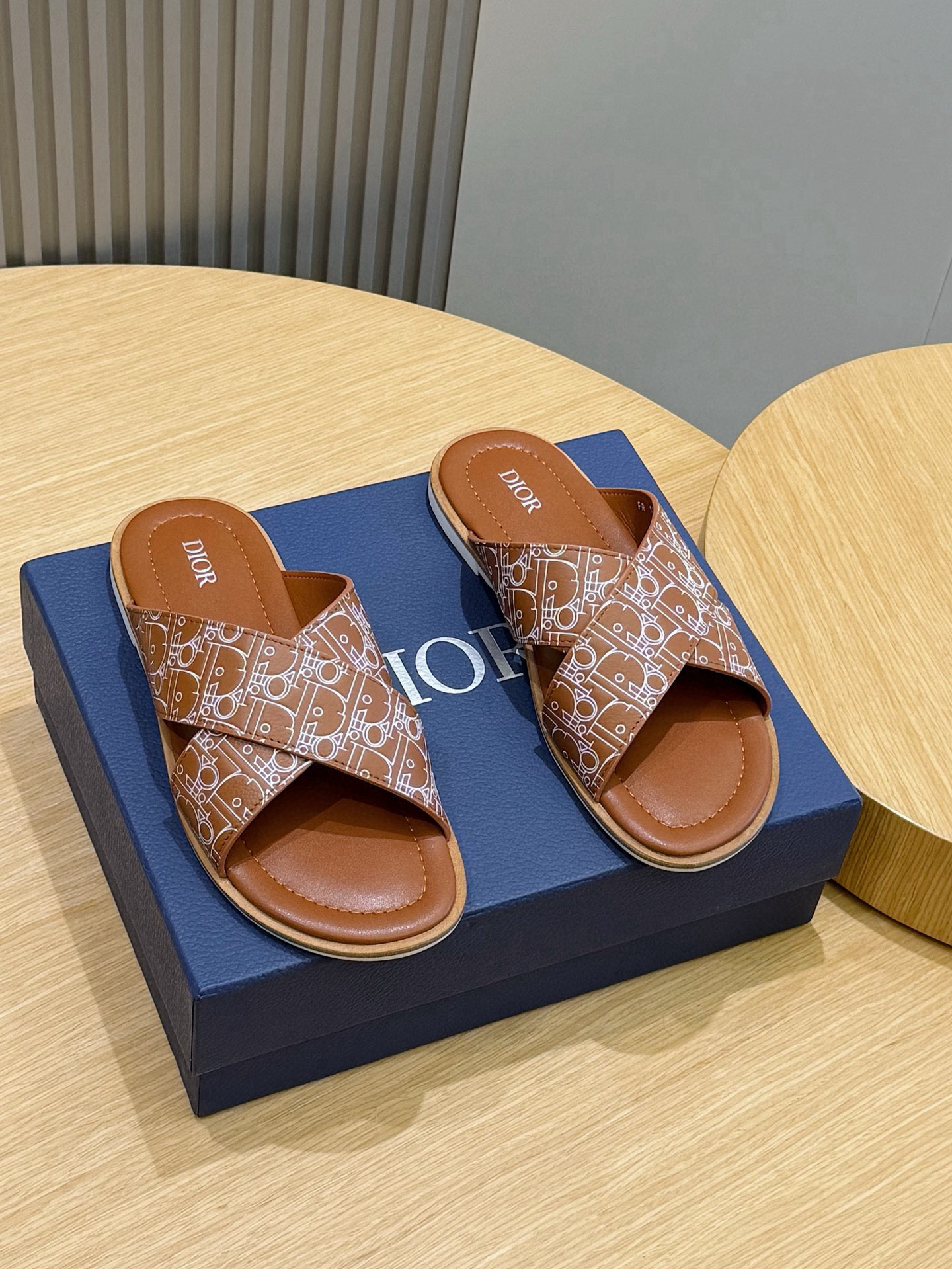 [DIOR] 디올 알리아스 샌들 슬리퍼 남성용