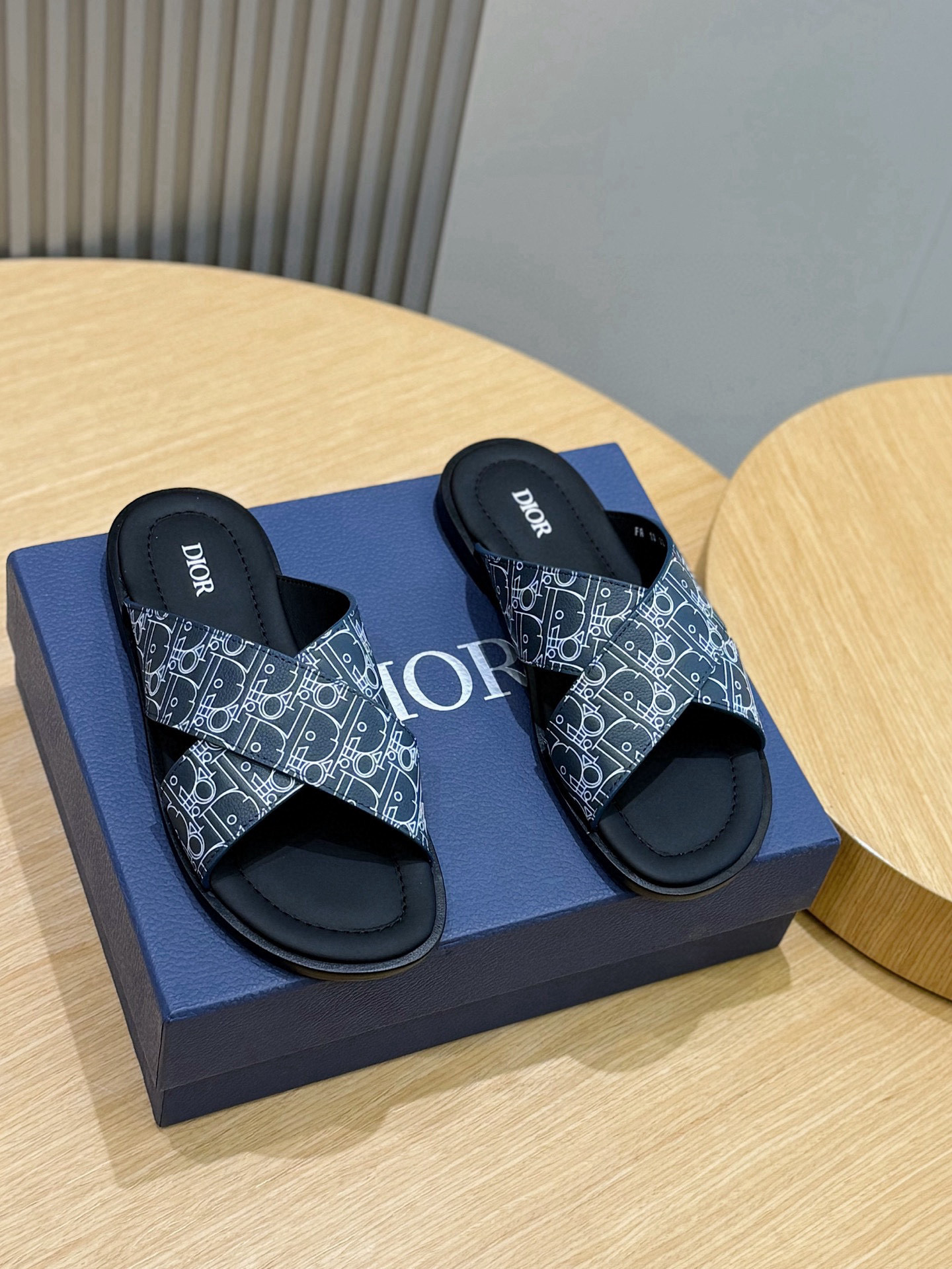 [DIOR] 디올 알리아스 샌들 슬리퍼 남성용