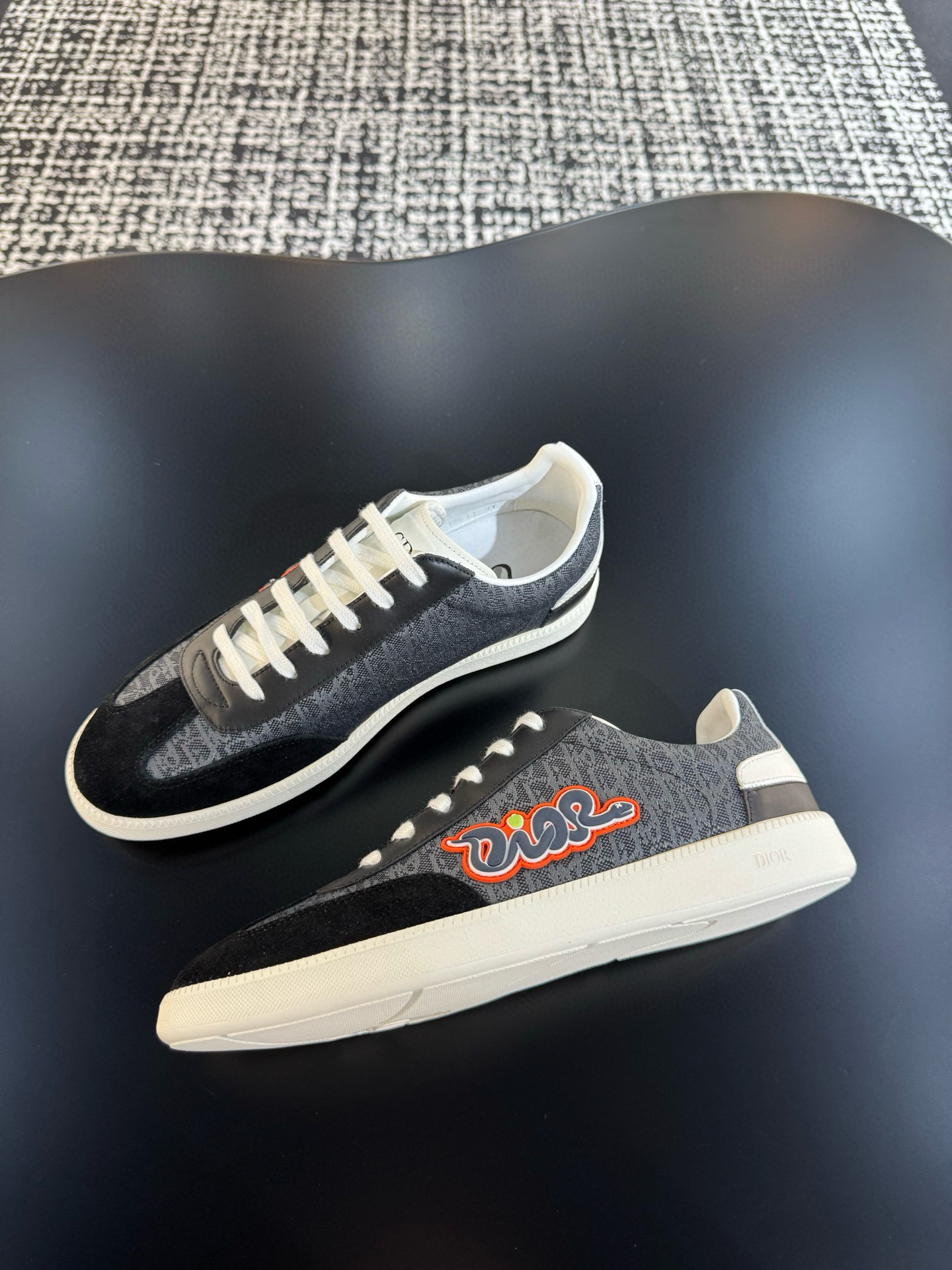 [DIOR] 디올 X 다니엘 아샴 B01 스니커즈 남성용