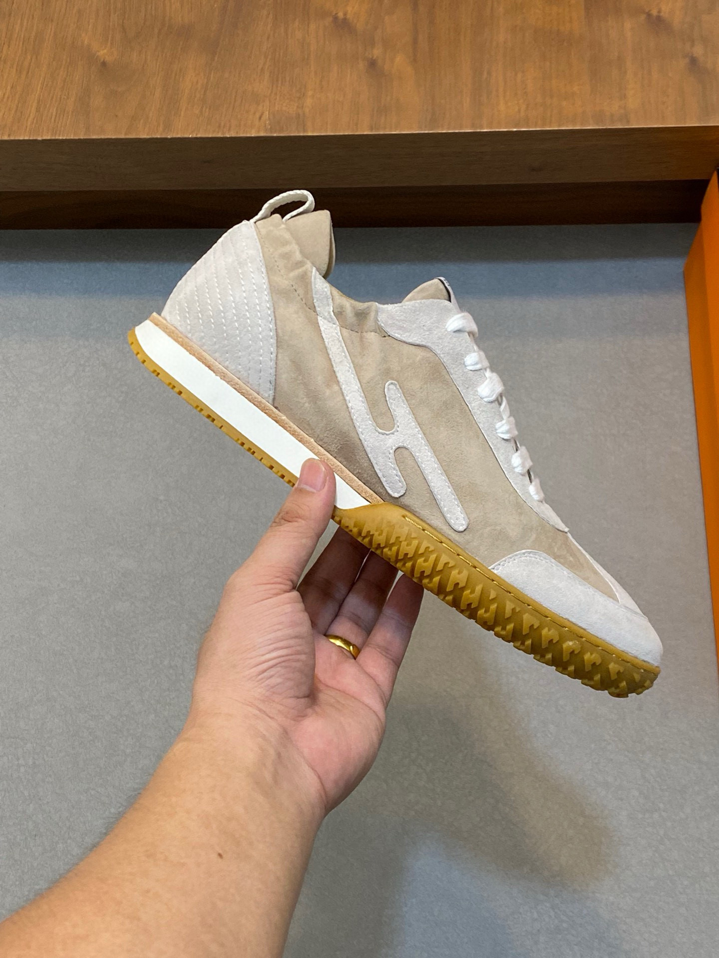 [HERMES] 에르메스 제트 JET 스니커즈 남성용