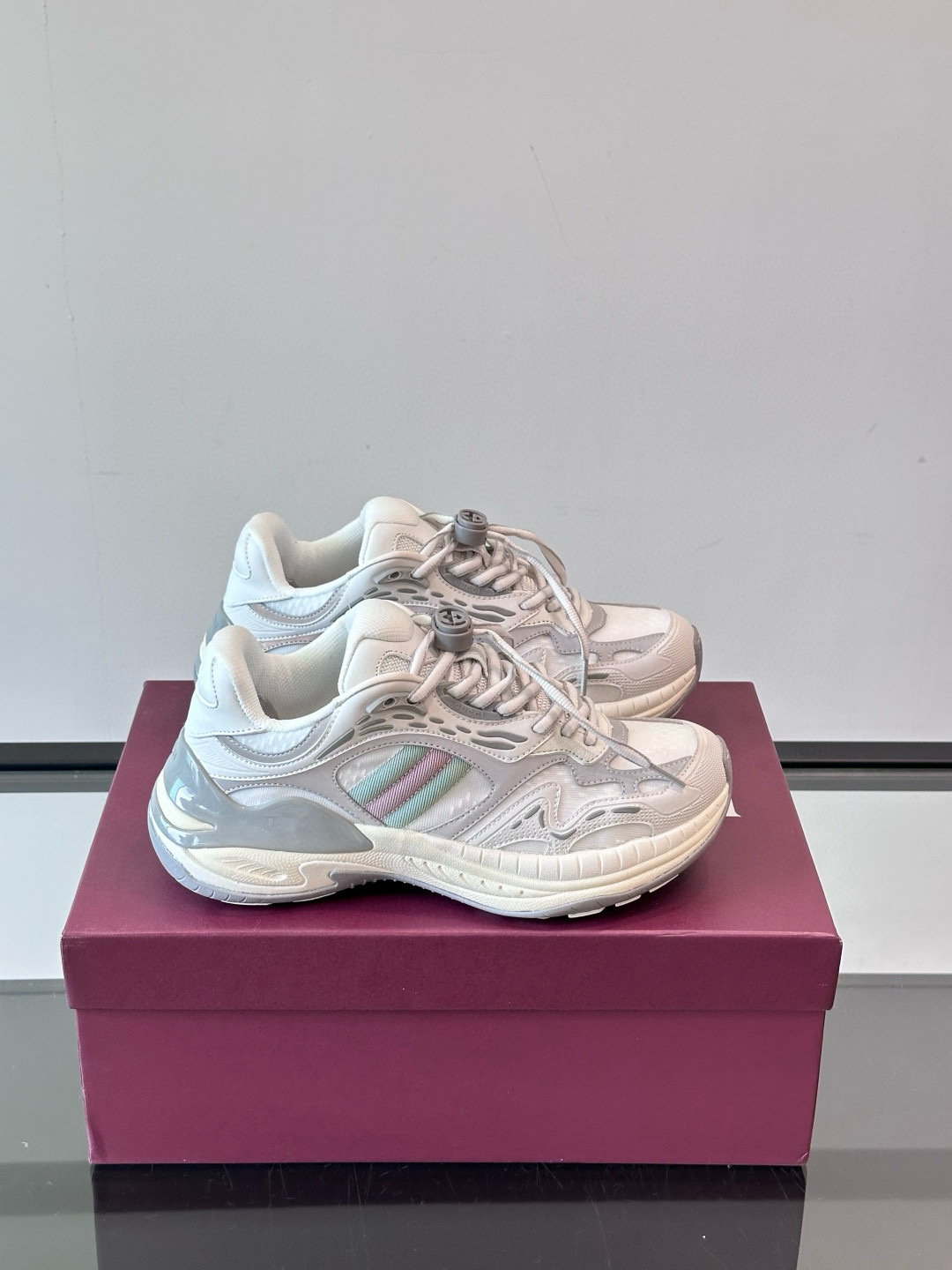 [GUCCI] 구찌 2.0 스니커즈 남녀공용