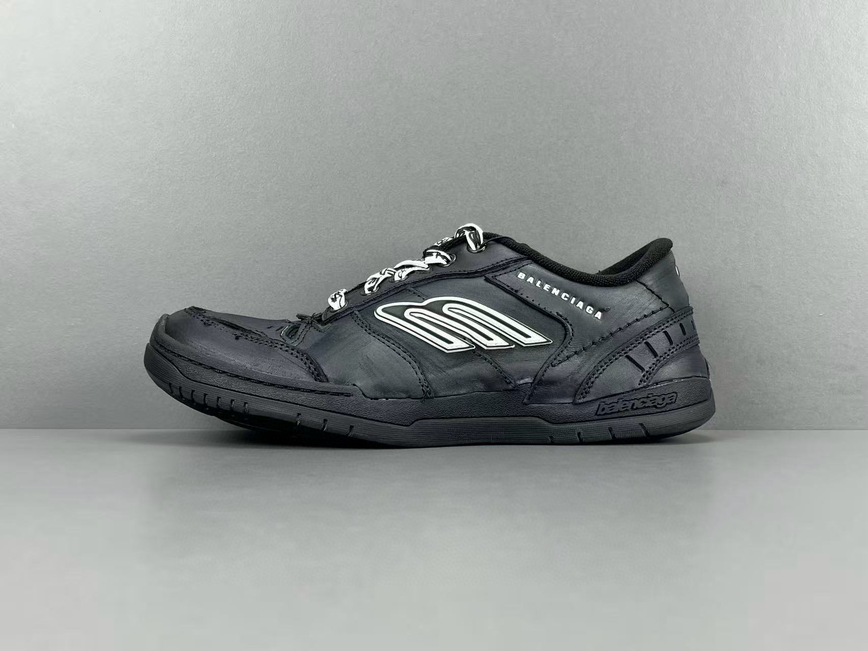 [BALENCIAGA] 발렌시아가 햄튼스 원 아웃 스니커즈 블랙 남녀공용 (PKgod버전)