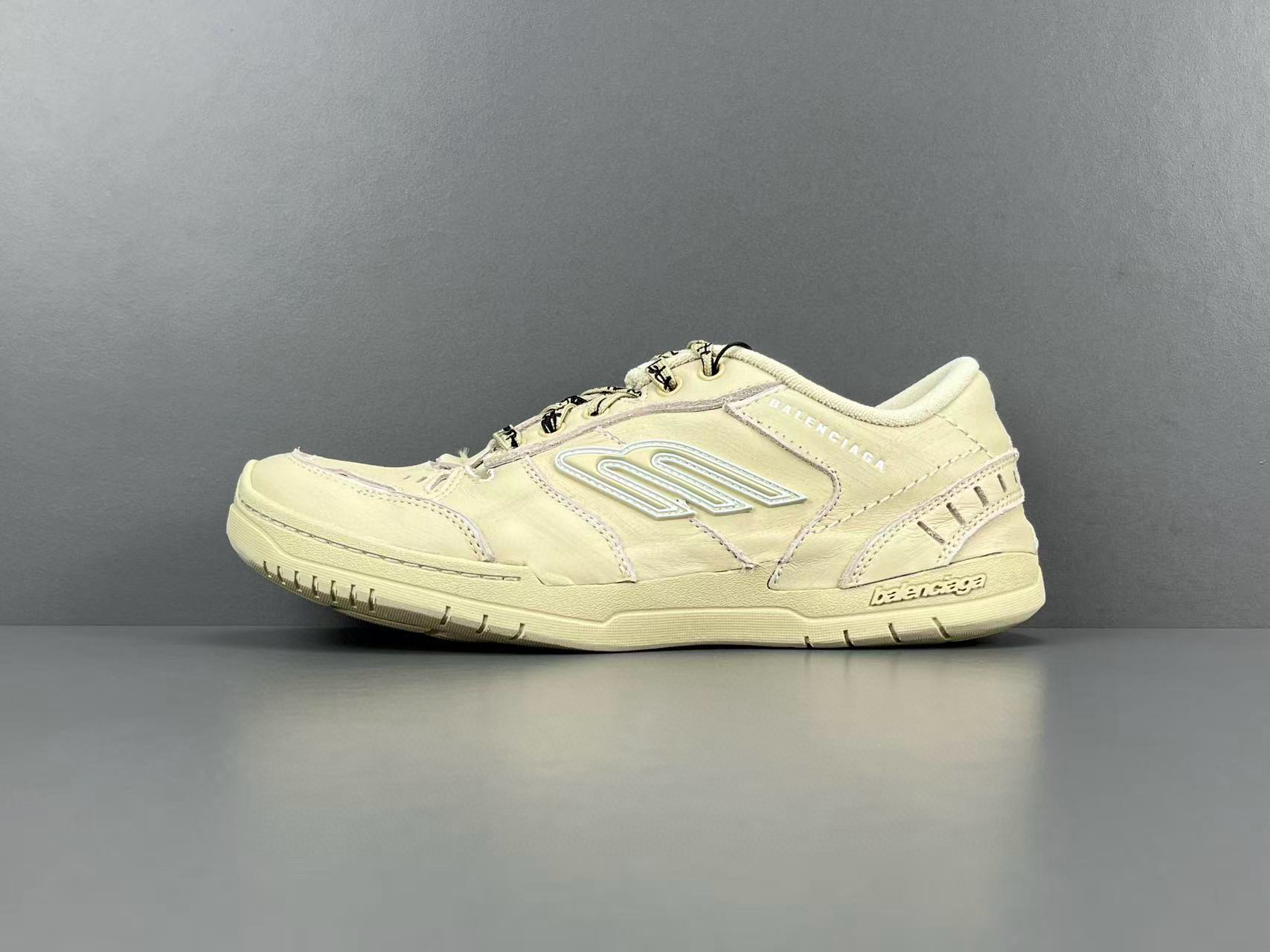 [BALENCIAGA] 발렌시아가 햄튼스 원 아웃 스니커즈 남녀공용 (PKgod버전)