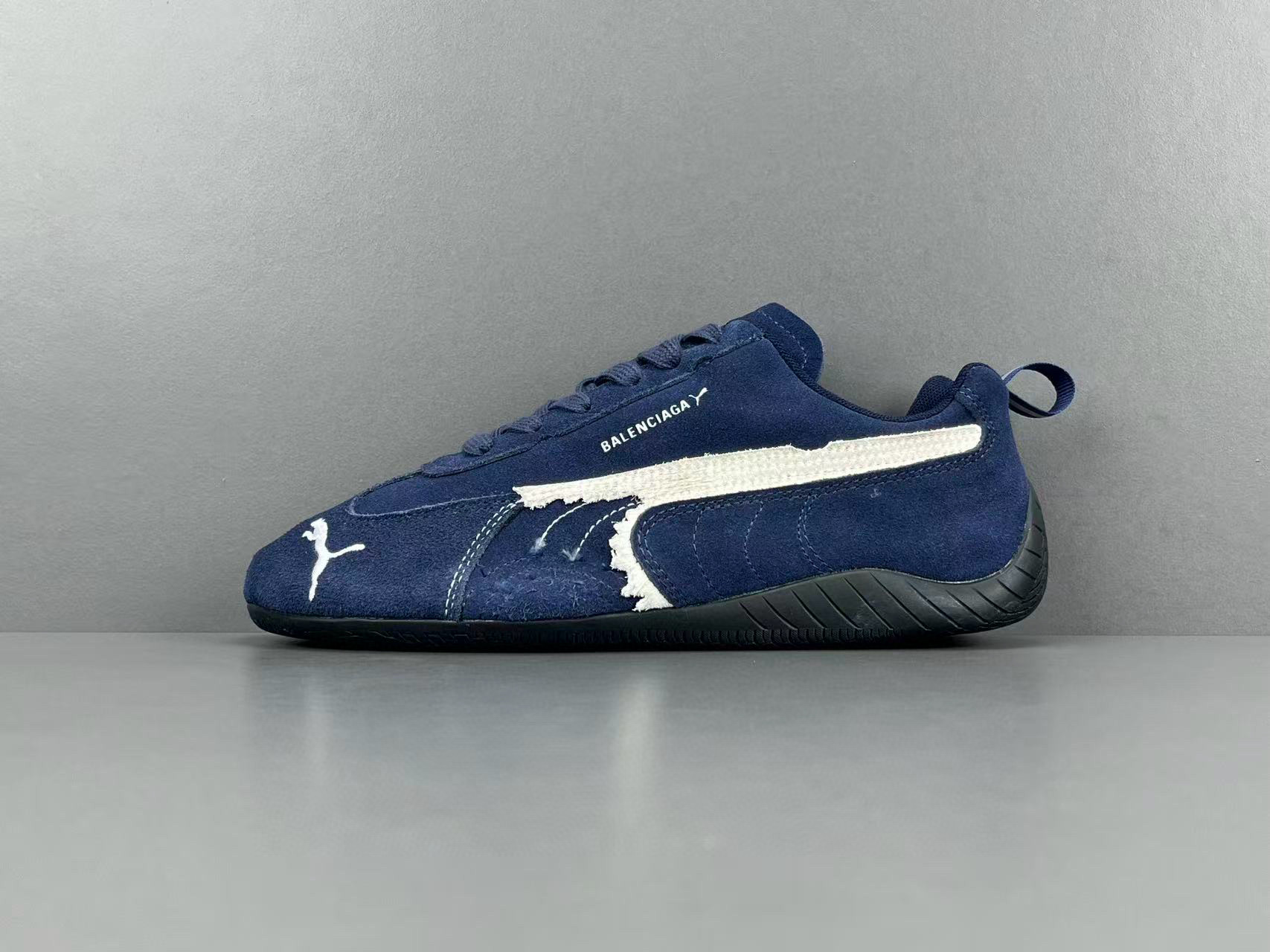 [BALENCIAGA] 발렌시아가 x 푸마 스피드캣 스웨이드 스니커즈 네이비 화이트 847146WSDSD4191 남녀공용 (G공장)