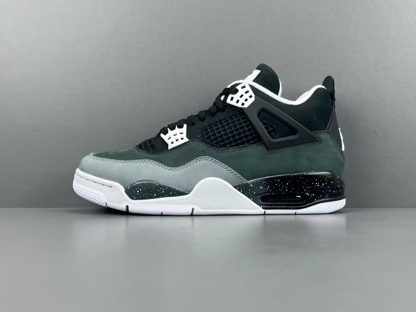 [AIR JORDAN] 에어조던4 레트로 피어 2024 FQ8138-002 남녀공용 (OG공장)