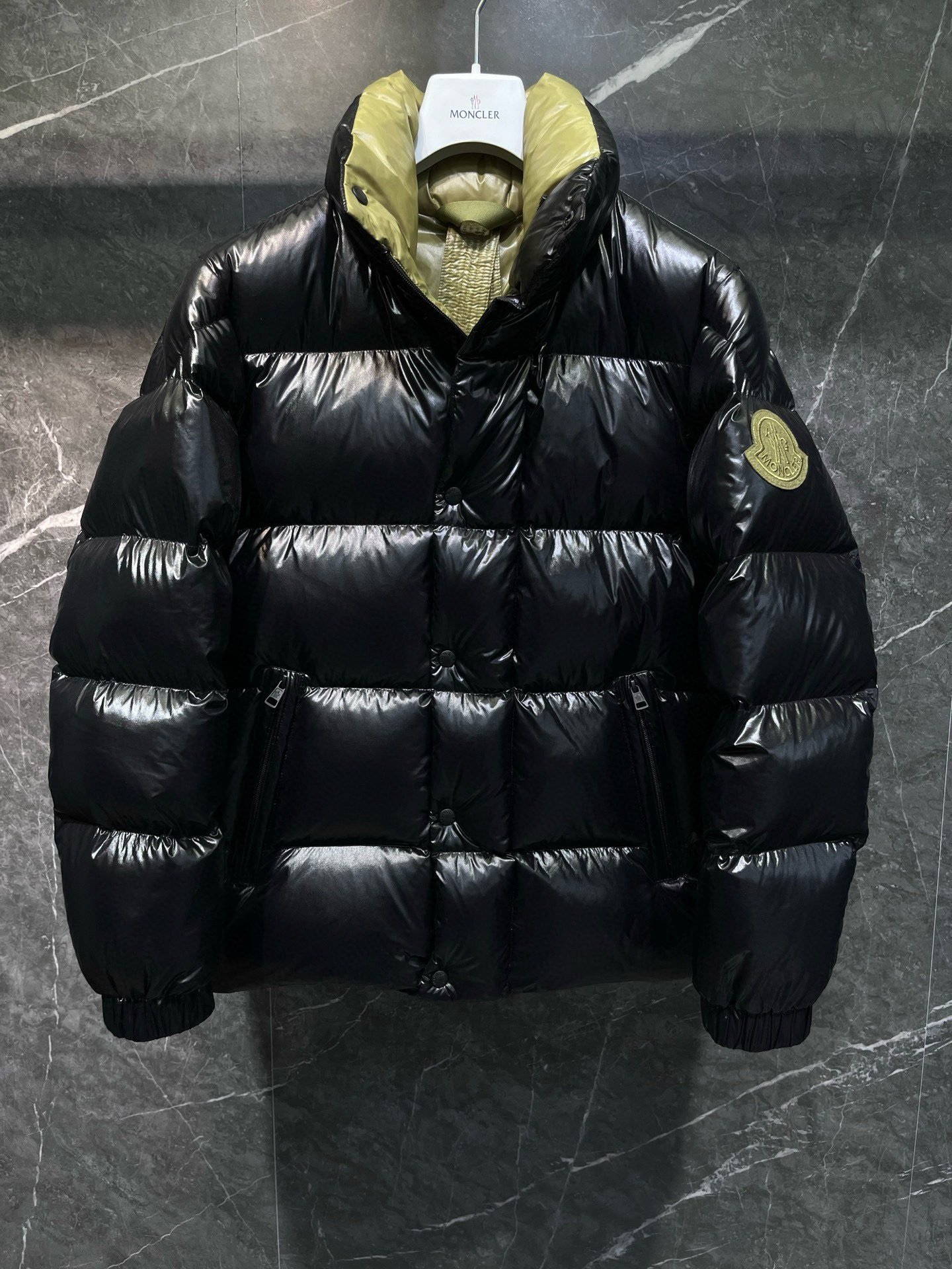 [MONCLER] 몽클레어 데르보 DERVO 패딩 남성용