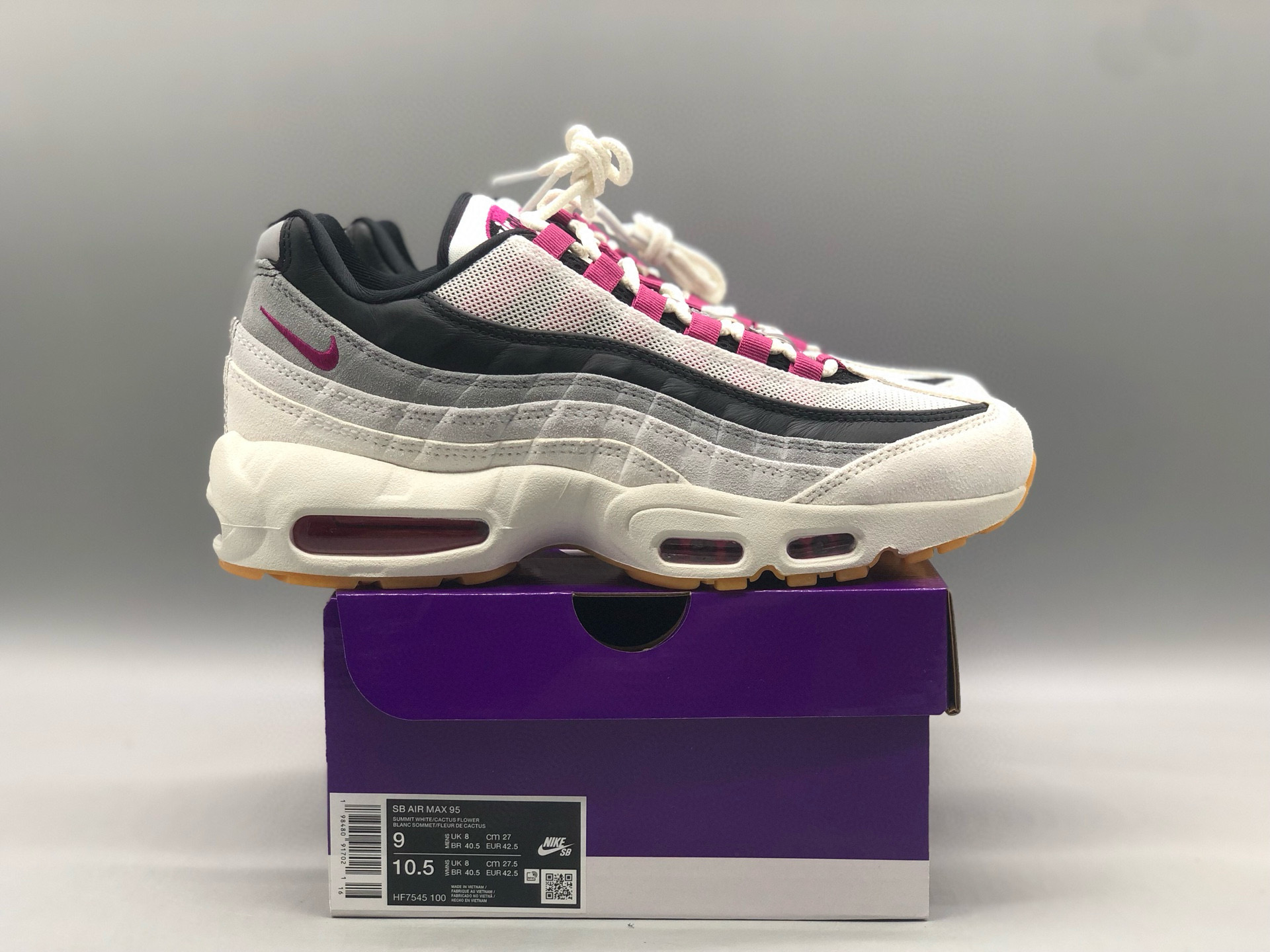 [NIKE] 나이키 SB 에어맥스95 서밋 화이트 앤 캑터스 플라워 HF7545-100 남성용