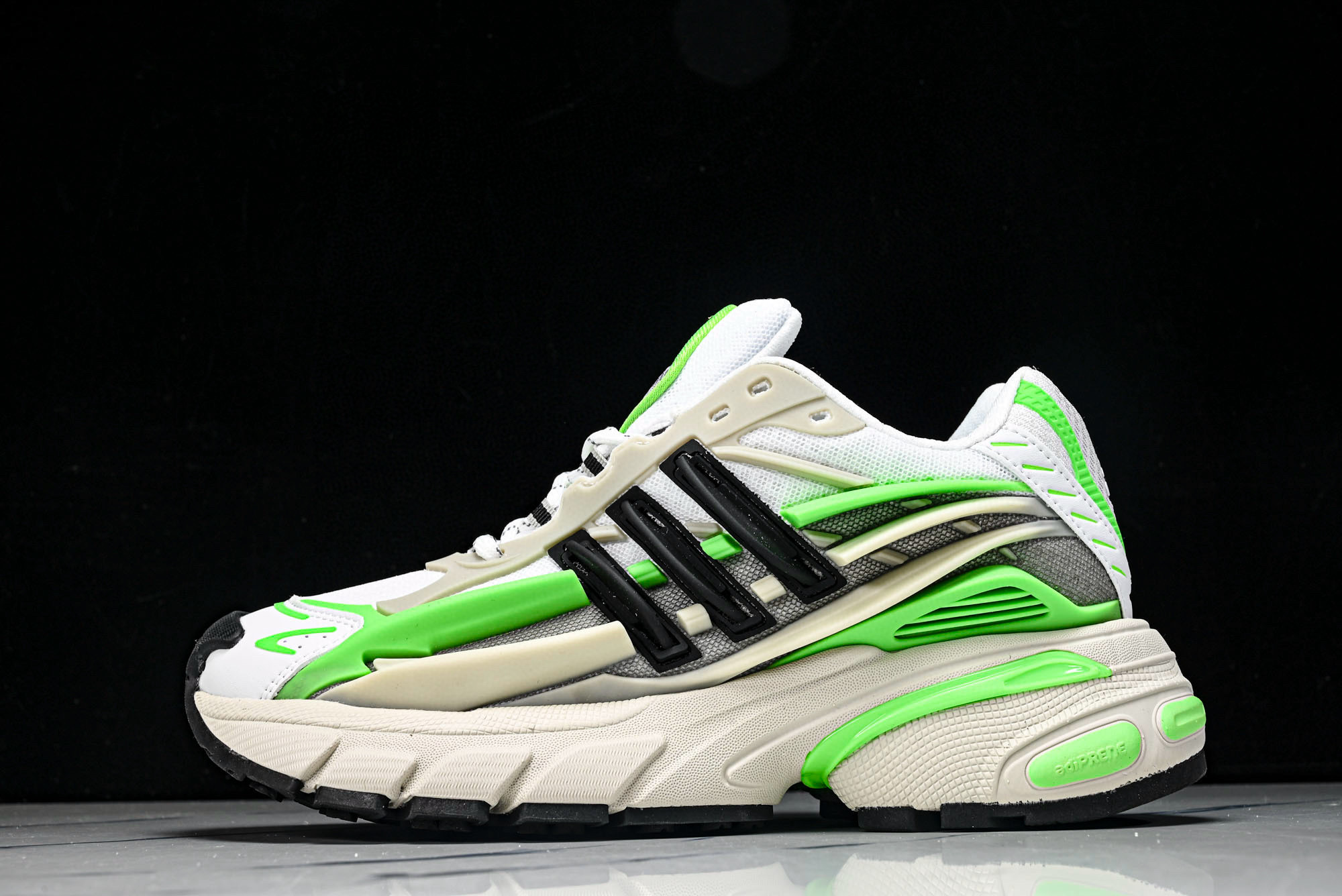 [ADIDAS] 아디다스 x 퍼렐 윌리엄스 아디스타 젤리피쉬 포커스 올리브 코어 블랙 그린 JP9260 남녀공용