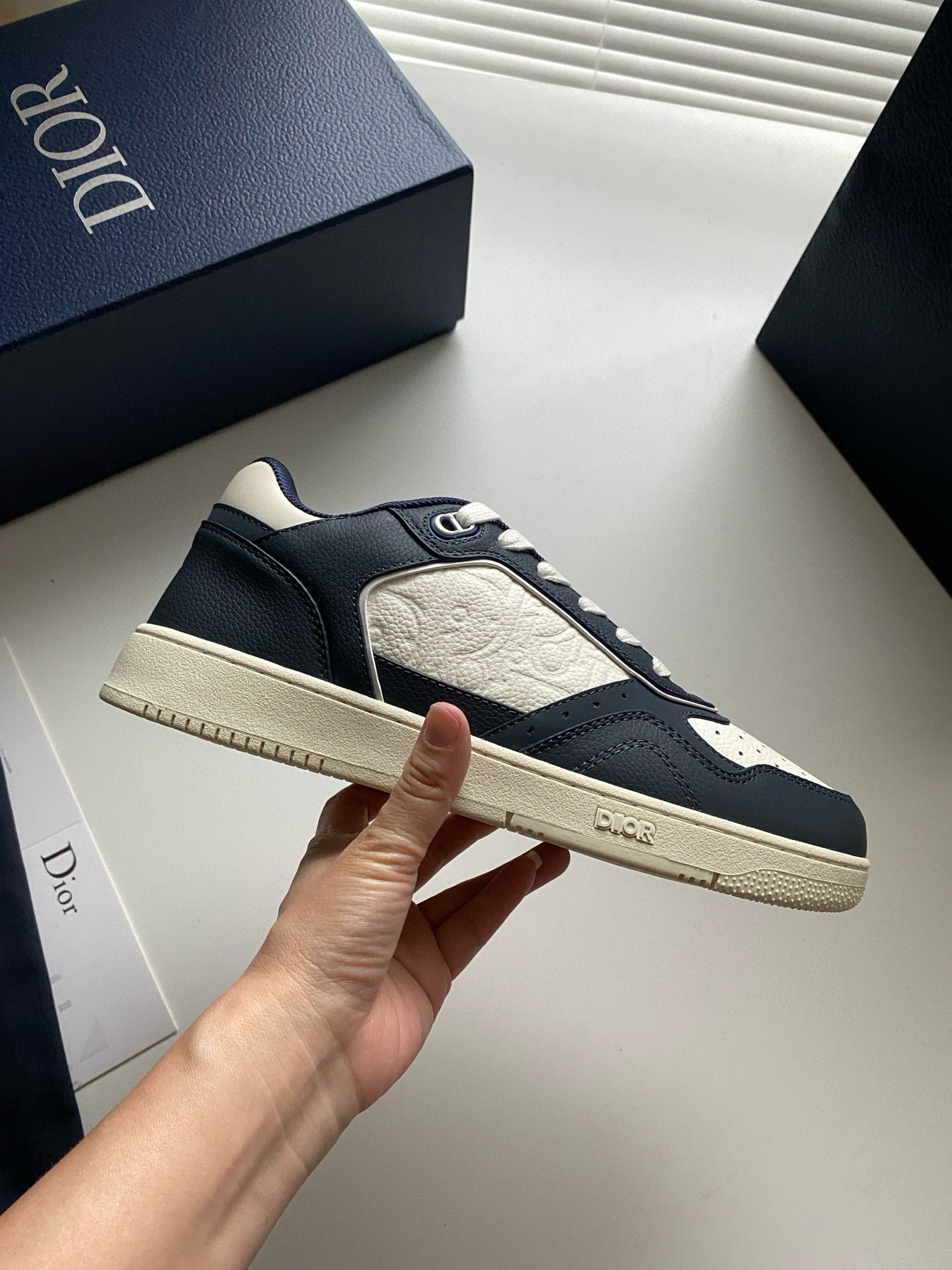 [DIOR] 디올 B27 오블리크 로우 스니커즈 남성용