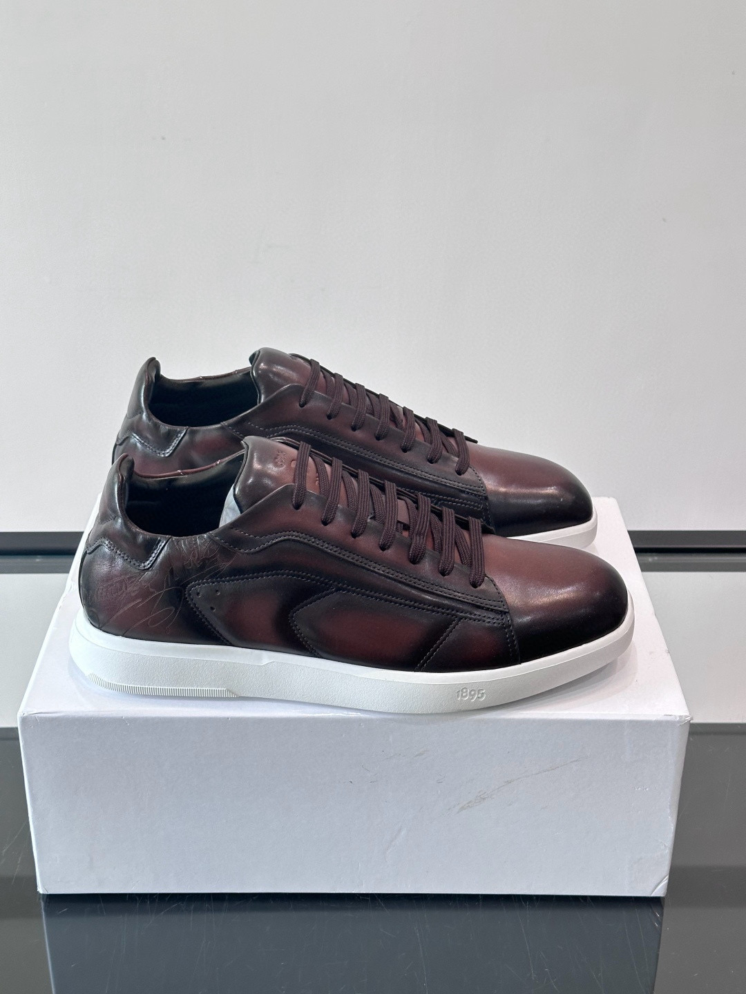 [BERLUTI] 벨루티 STELLAR 레더 스니커즈 남성용