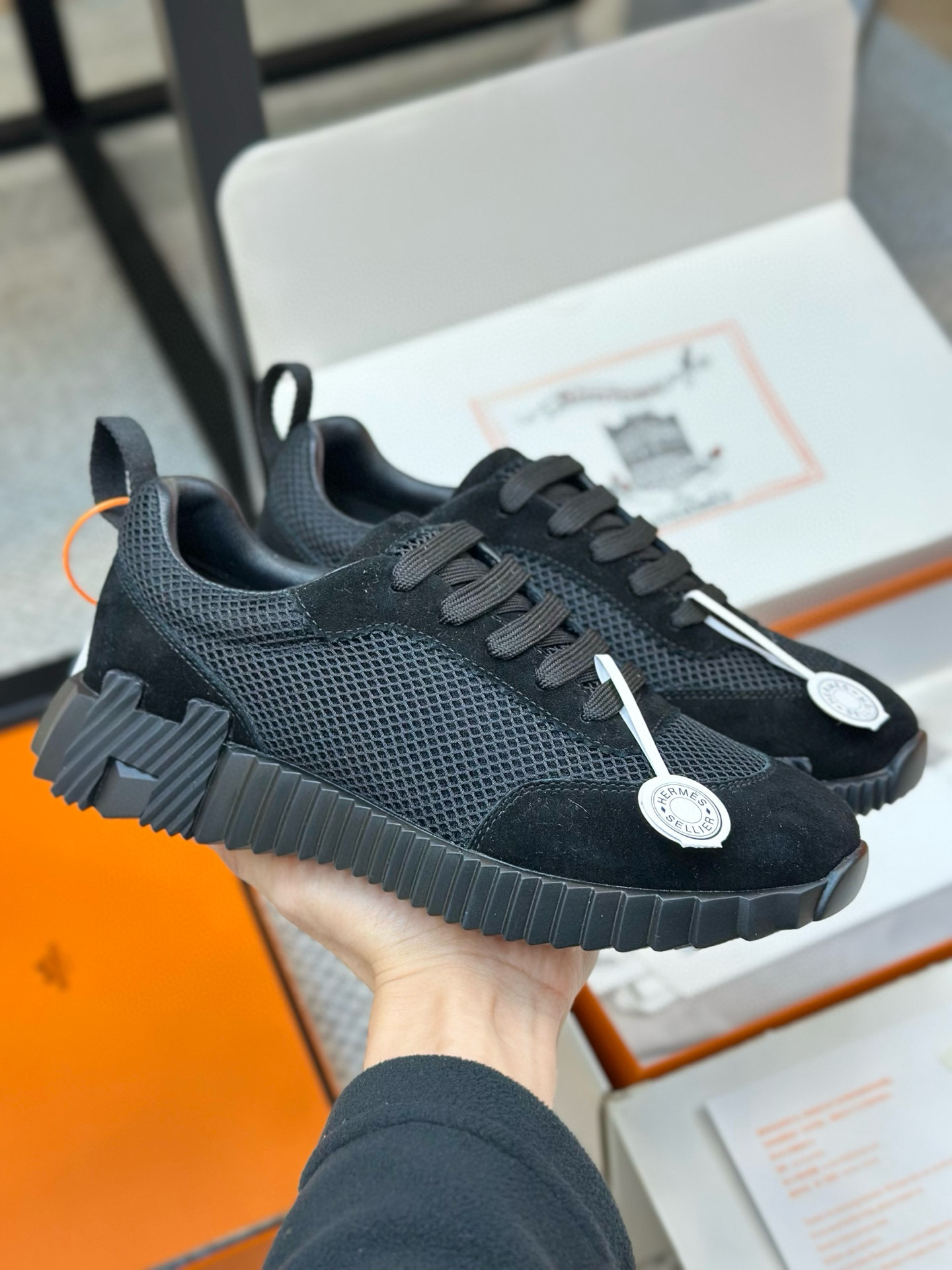 [HERMES] 에르메스 바운싱 스니커즈 남녀공용