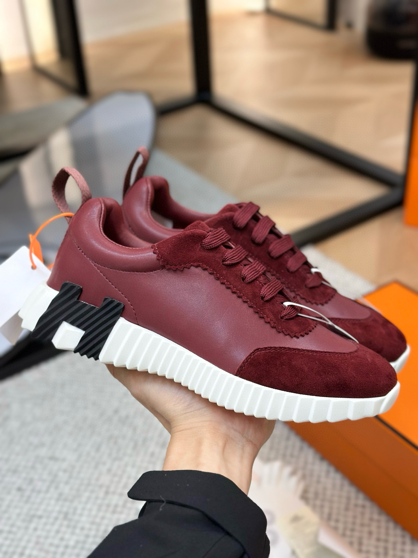 [HERMES] 에르메스 바운싱 스니커즈 남녀공용