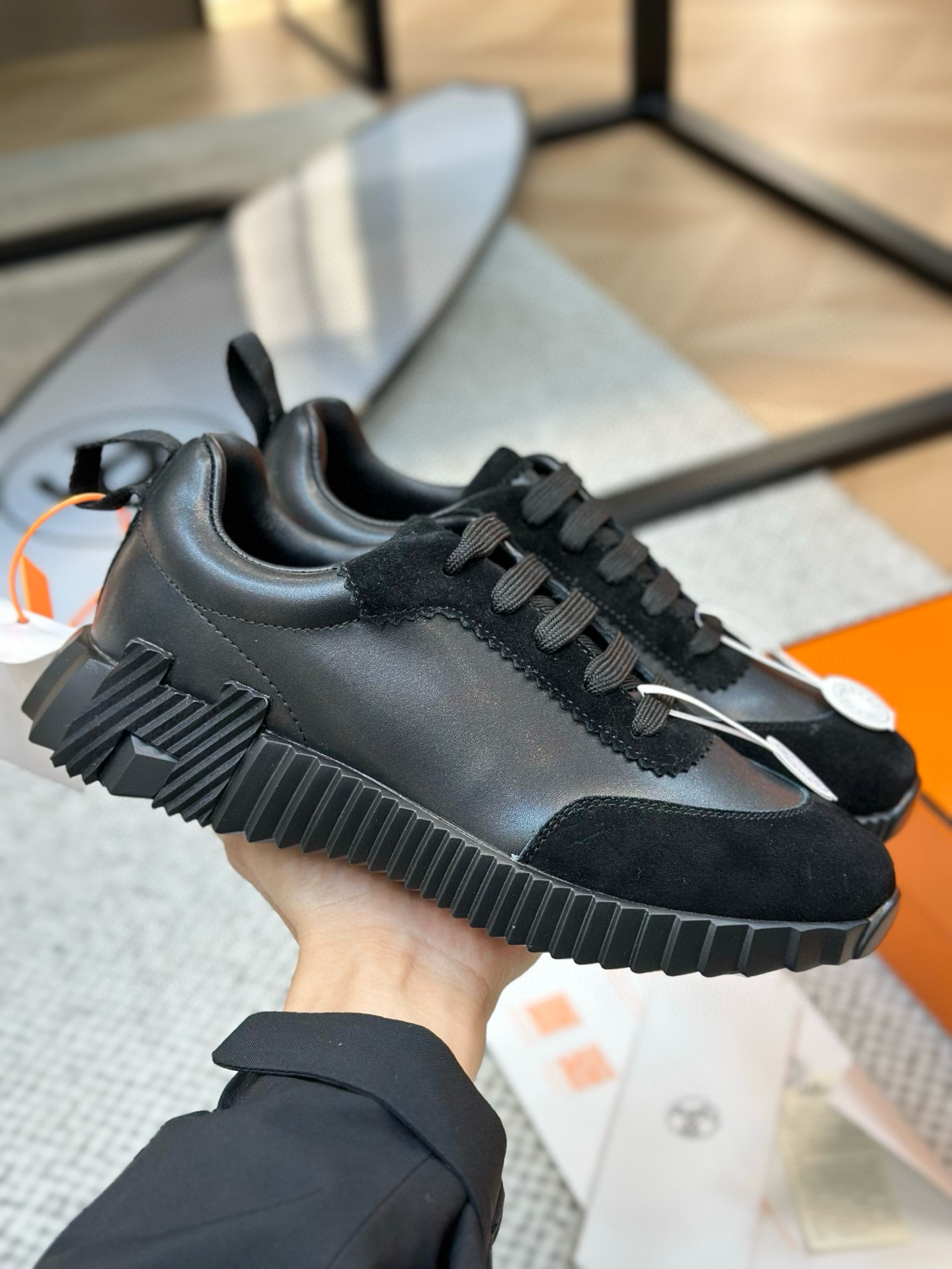 [HERMES] 에르메스 바운싱 스니커즈 남녀공용