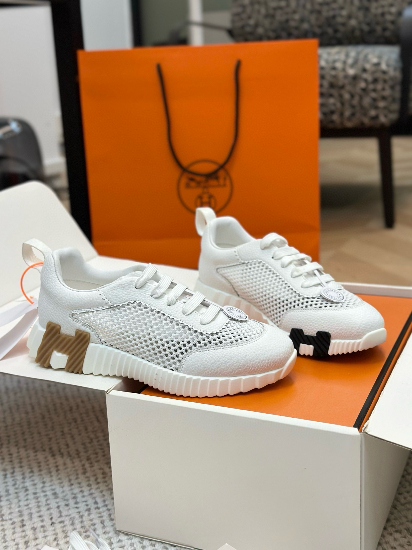 [HERMES] 에르메스 바운싱 스니커즈 남녀공용