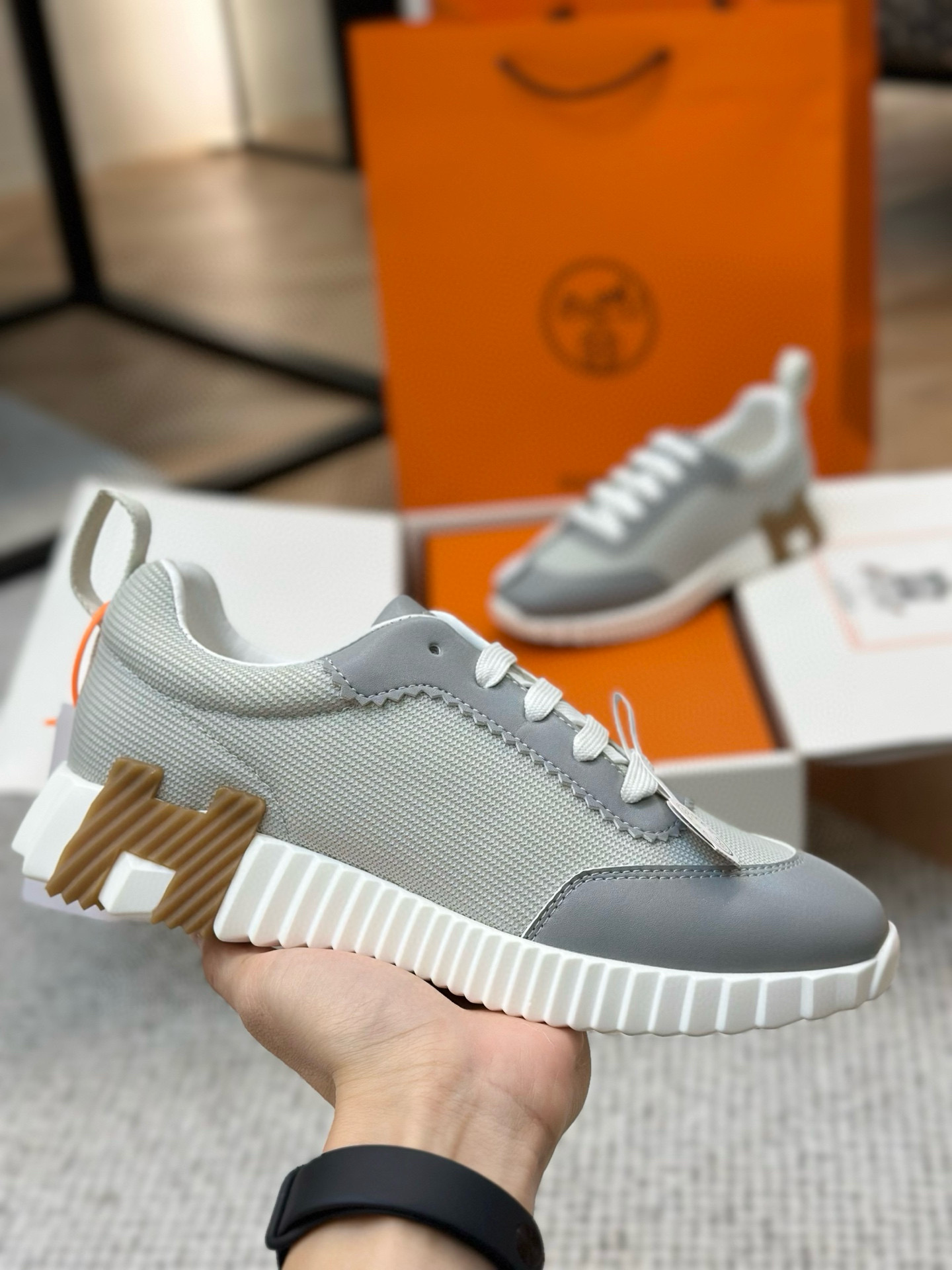 [HERMES] 에르메스 바운싱 스니커즈 남녀공용