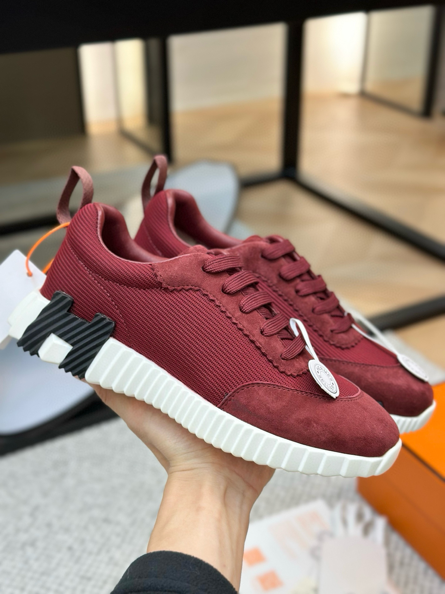 [HERMES] 에르메스 바운싱 스니커즈 남녀공용