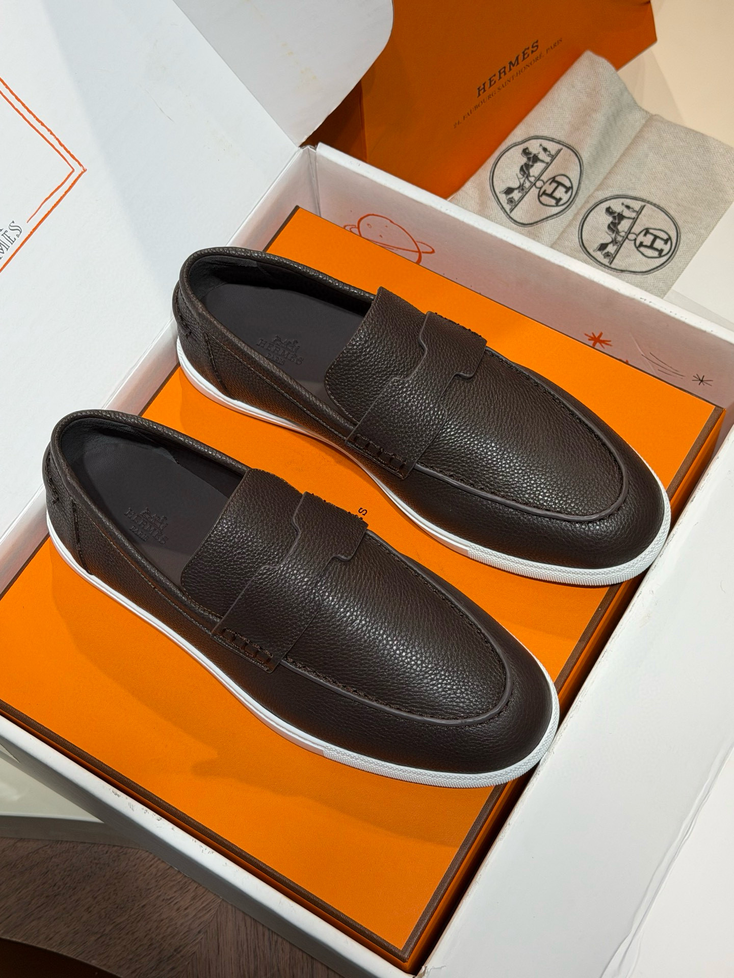 [HERMES] 에르메스 모카신 로퍼 남성용
