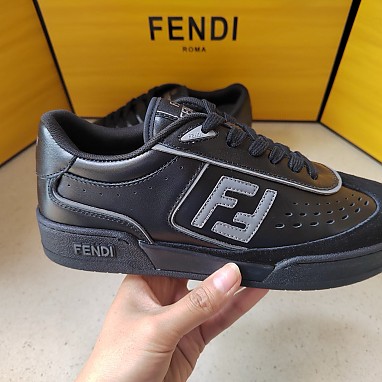 [FENDI] 펜디 매치 스니커즈 남녀공용
