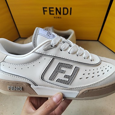 [FENDI] 펜디 매치 스니커즈 남녀공용