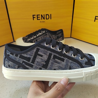 [FENDI] 펜디 도미노 스니커즈 남녀공용