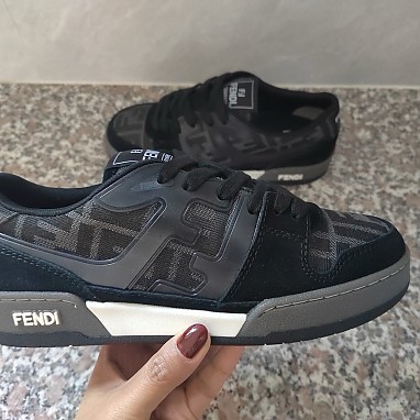[FENDI] 펜디 매치 스니커즈 남녀공용