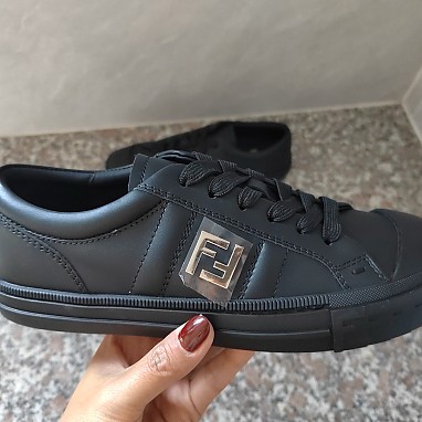 [FENDI] 펜디 도미노 스니커즈 남녀공용