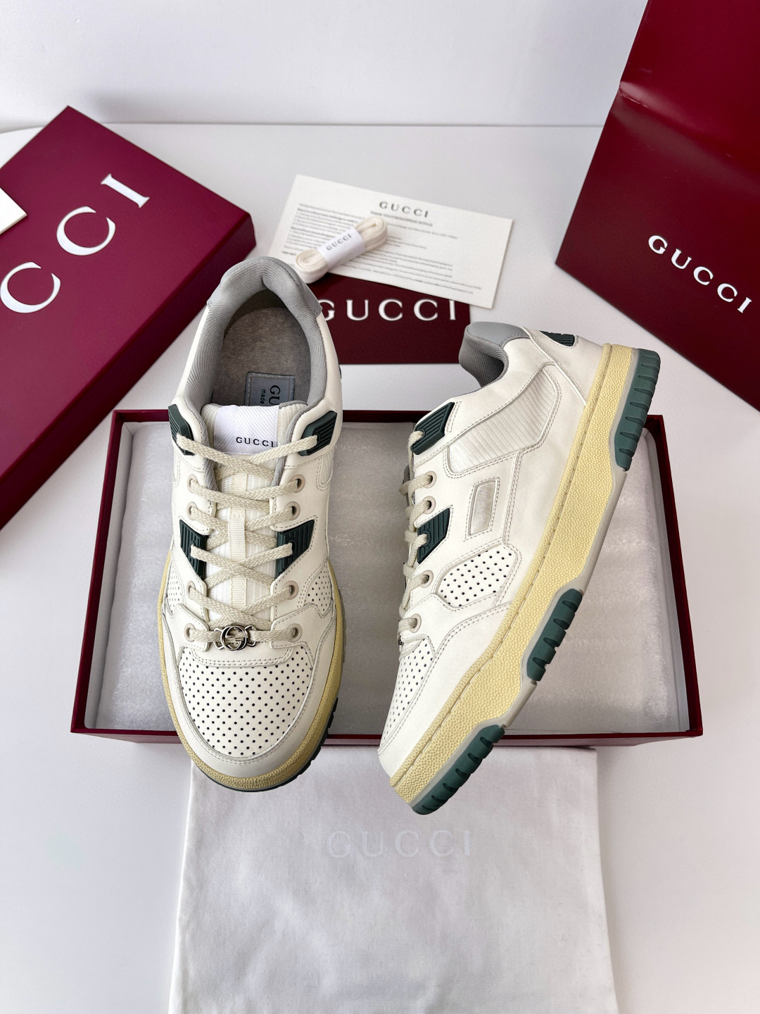 [GUCCI] 구찌 리웹 스니커즈 남녀공용